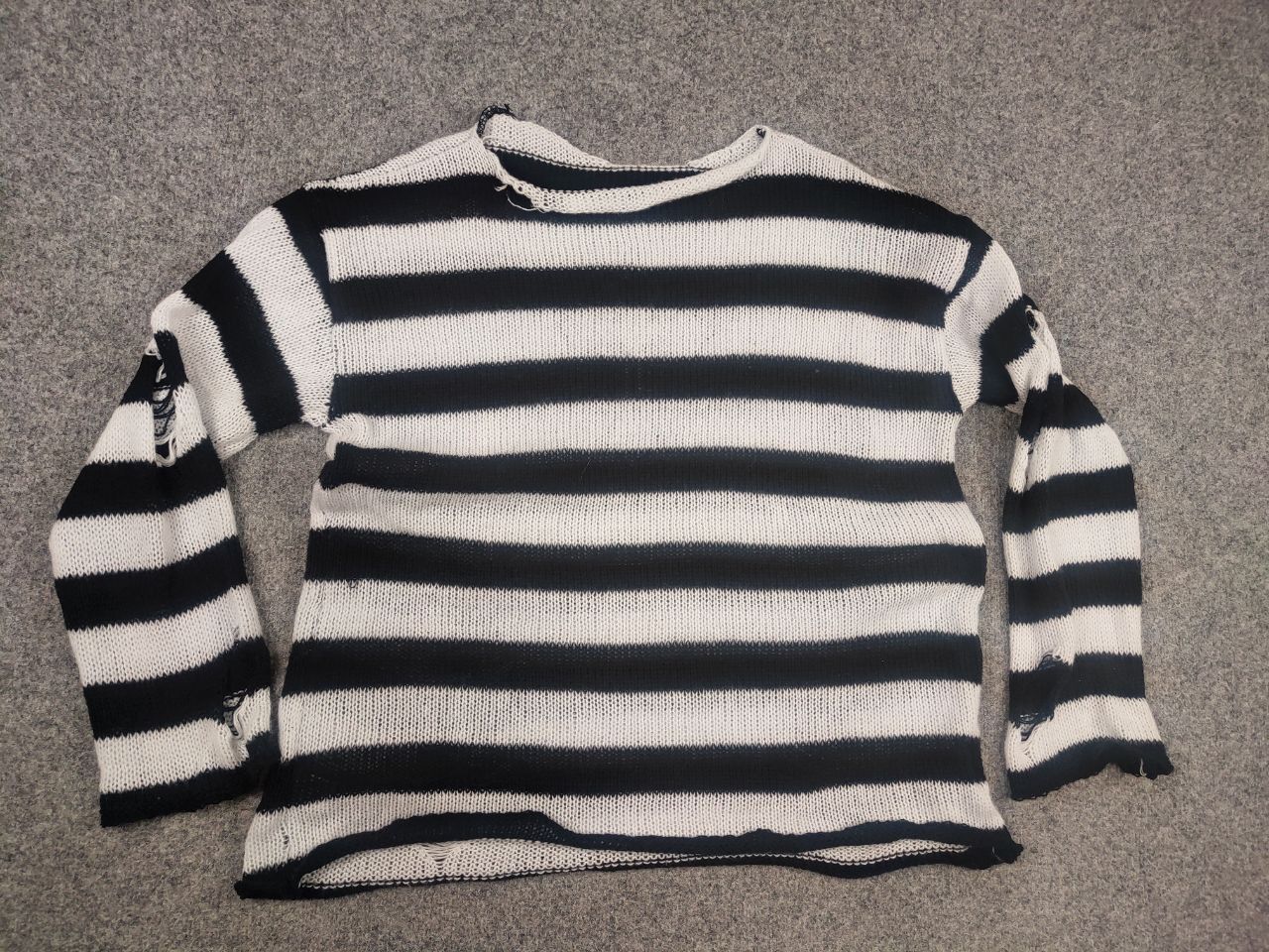 If Six Was Nine Vintage Punk Cros Y2K grunge Oversized knit Sweater Hysteric Size US XL / EU 56 / 4 - 12 Thumbnail
