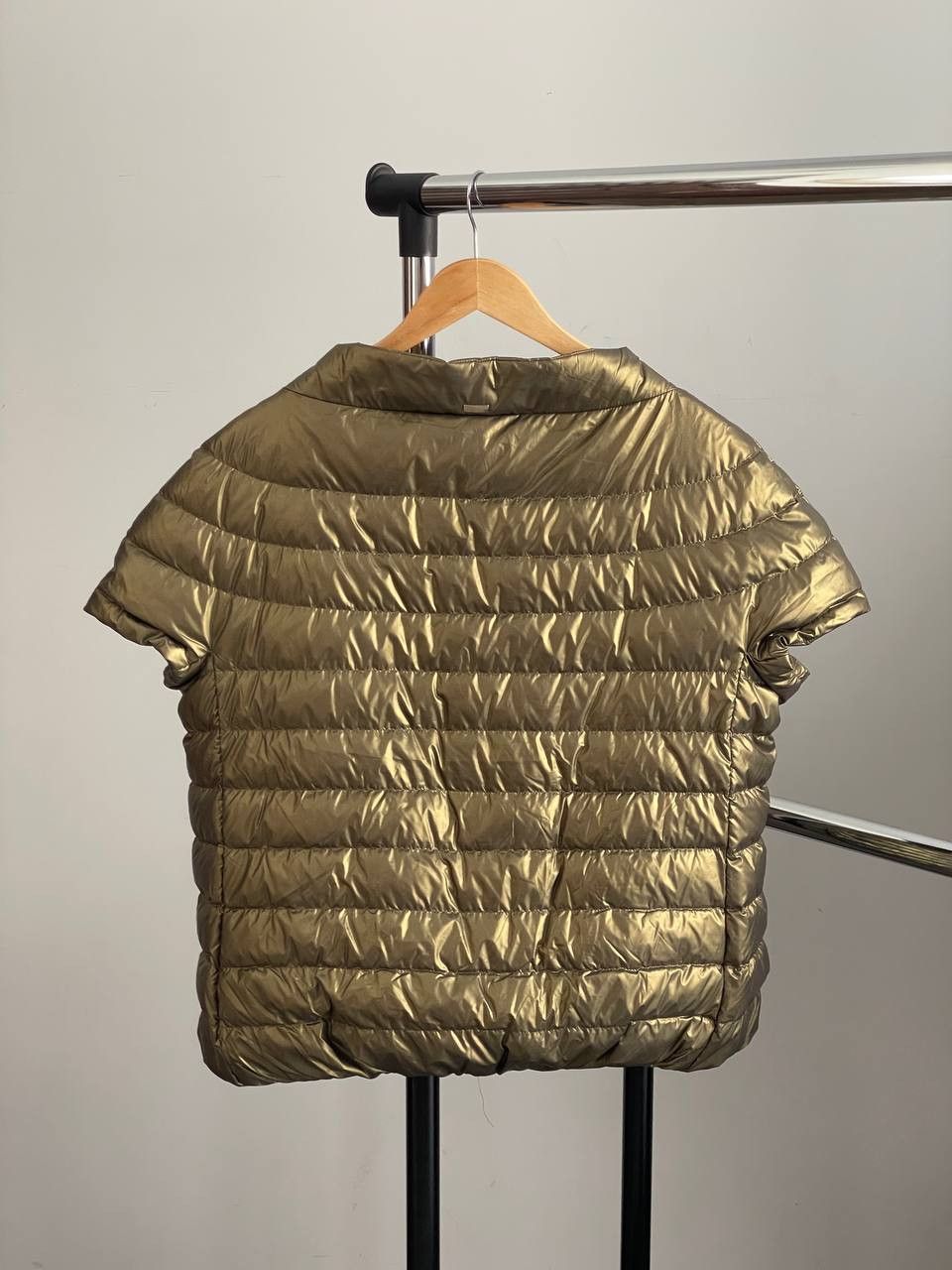 Herno Herno Emilia Cap Sleeve Quilted Gold Down Jacket Size L / US 10 / IT 46 - 9 Thumbnail