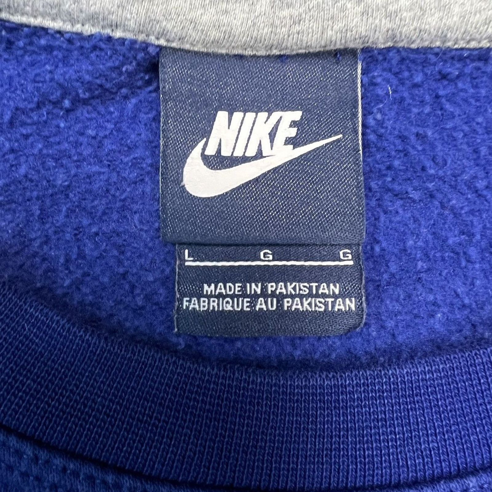 Nike × Vintage Nike Sportswear Sweatshirt Swoosh Fleece Pullover Crewneck Size US L / EU 52-54 / 3 - 4 Thumbnail