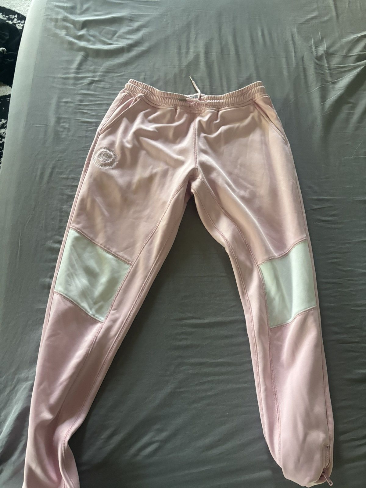 Pink Dolphin Pink Dolphin Pink Sweatpants Size US 32 / EU 48 - 1 Thumbnail