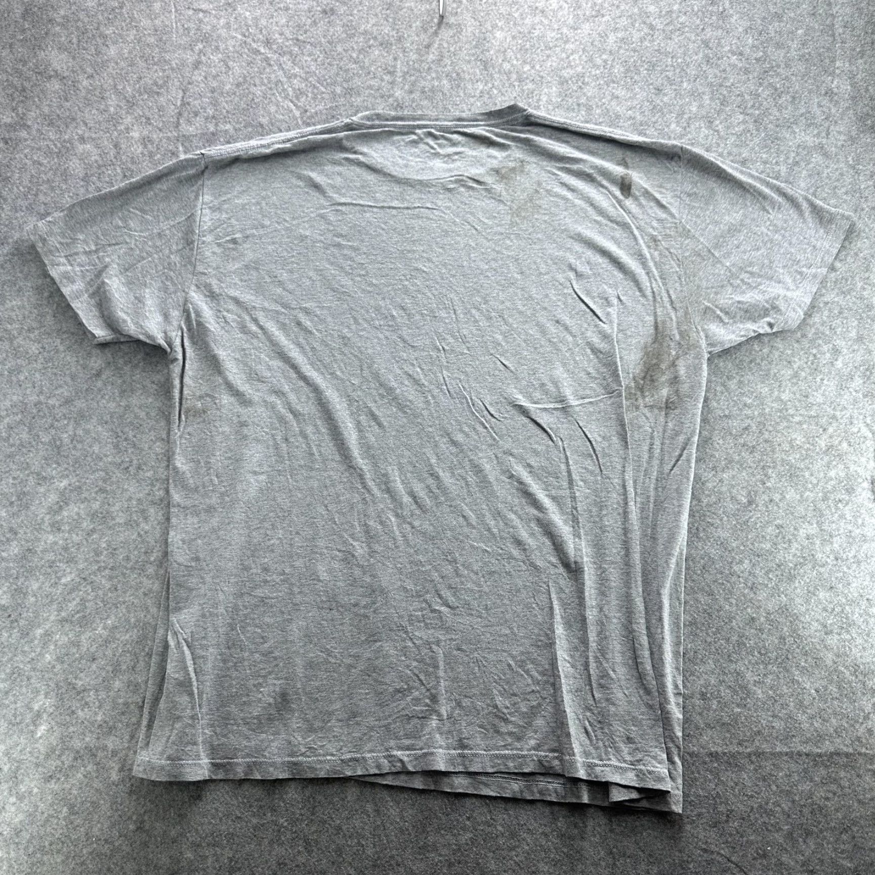Other Hunter x Hunter Shirt Mens 2XL Gray Anime Graphic Tee Manga Gon Killua Kurapika Size US XXL / EU 58 / 5 - 7 Thumbnail