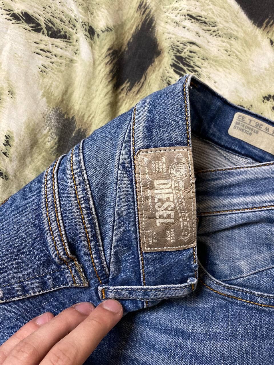 Diesel × Vintage Vintage Diesel Denim Jeans Skinny Fit Logo Size 26" / US 2 / IT 38 - 6 Thumbnail