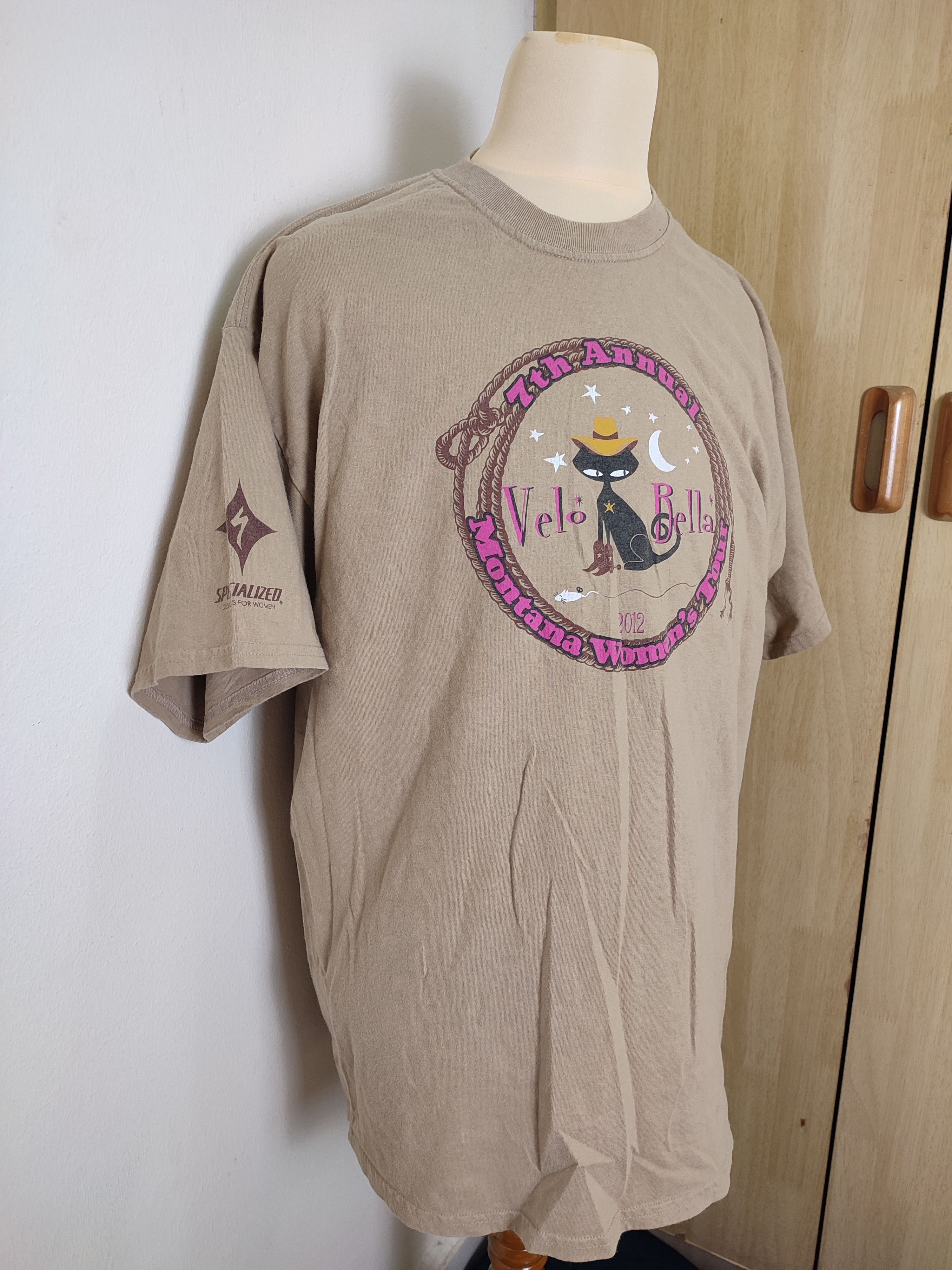 Cartoon Network 💥 Y2K💥 VELO BELLA MONTANA WOMENS TOUR TEE Size US XL / EU 56 / 4 - 1 Thumbnail