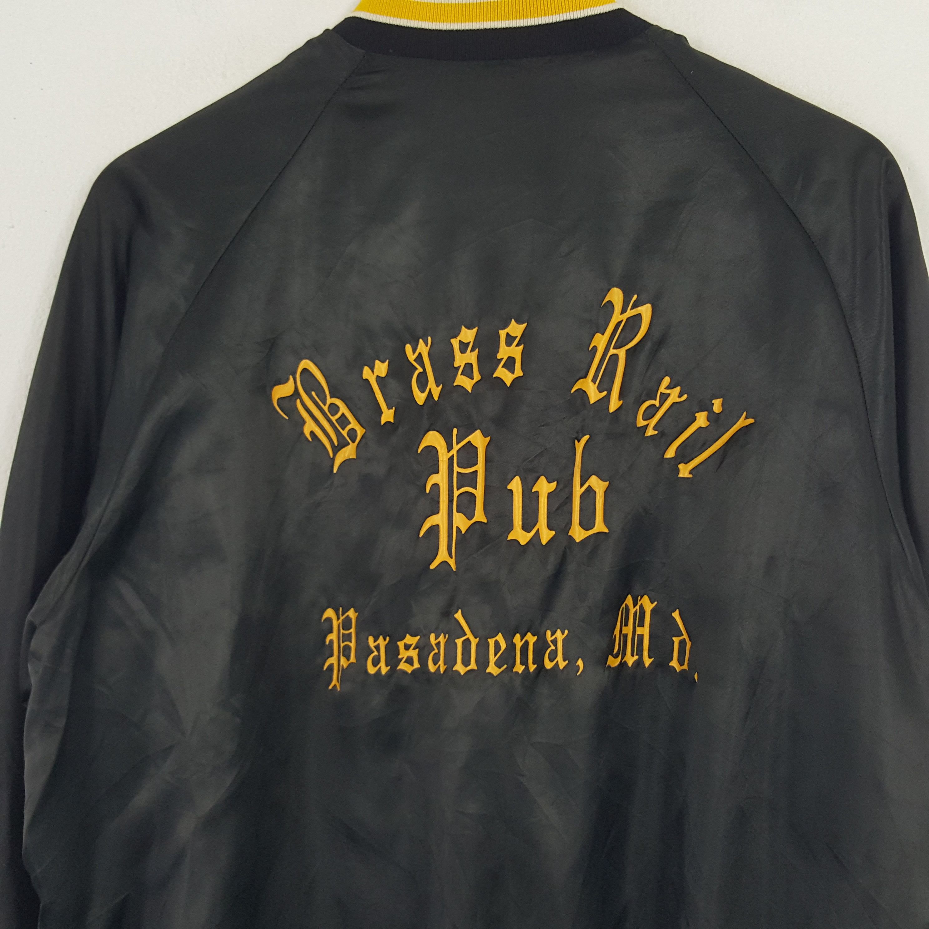 Vintage Vintage Brass Rail Pub Zipper Bomber Jacket Size US L / EU 52-54 / 3 - 2 Thumbnail