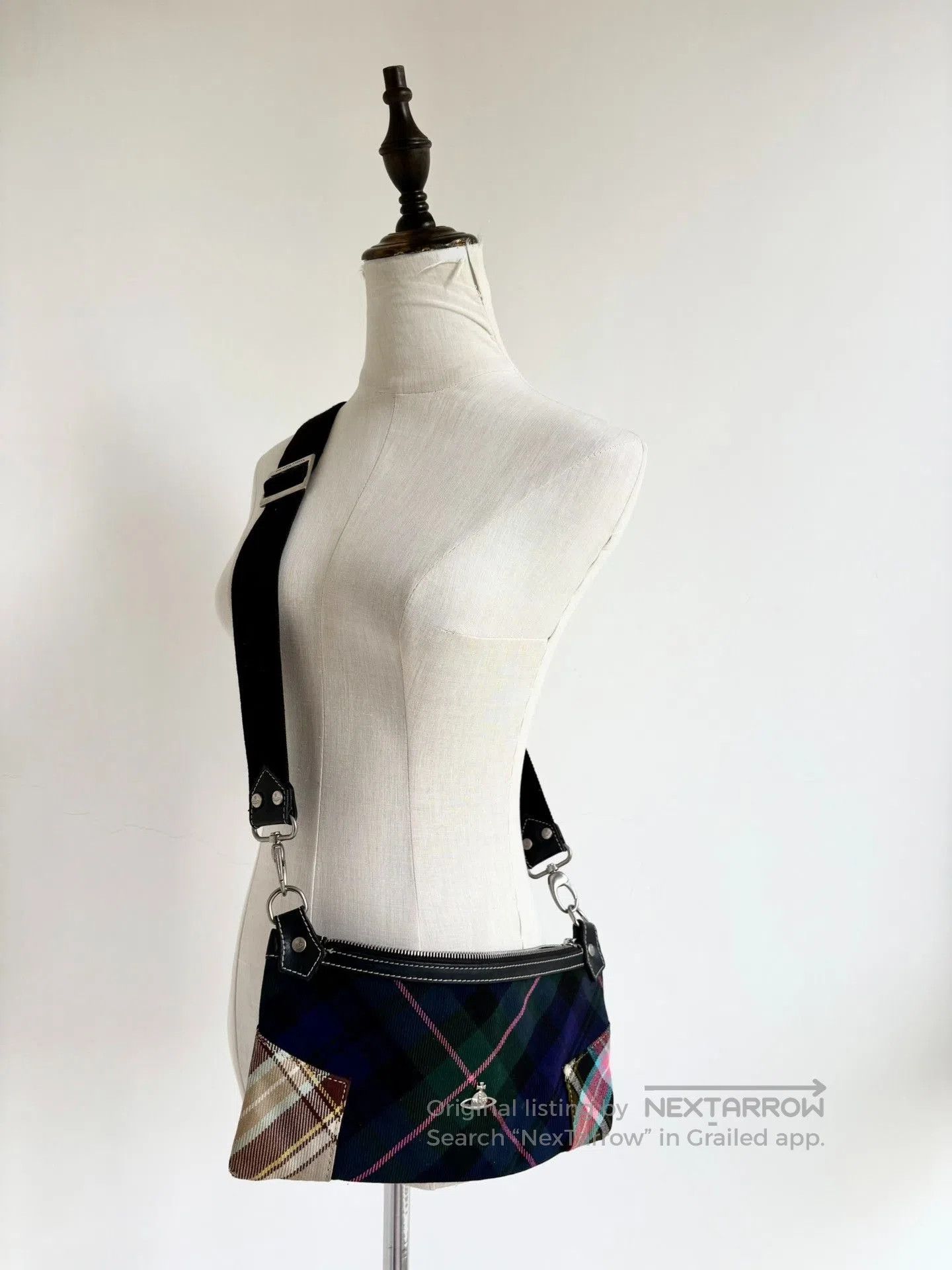 Vivienne Westwood Vivienne Westwood Vintage Plaid Crossbody Bag. Size ONE SIZE - 3 Thumbnail