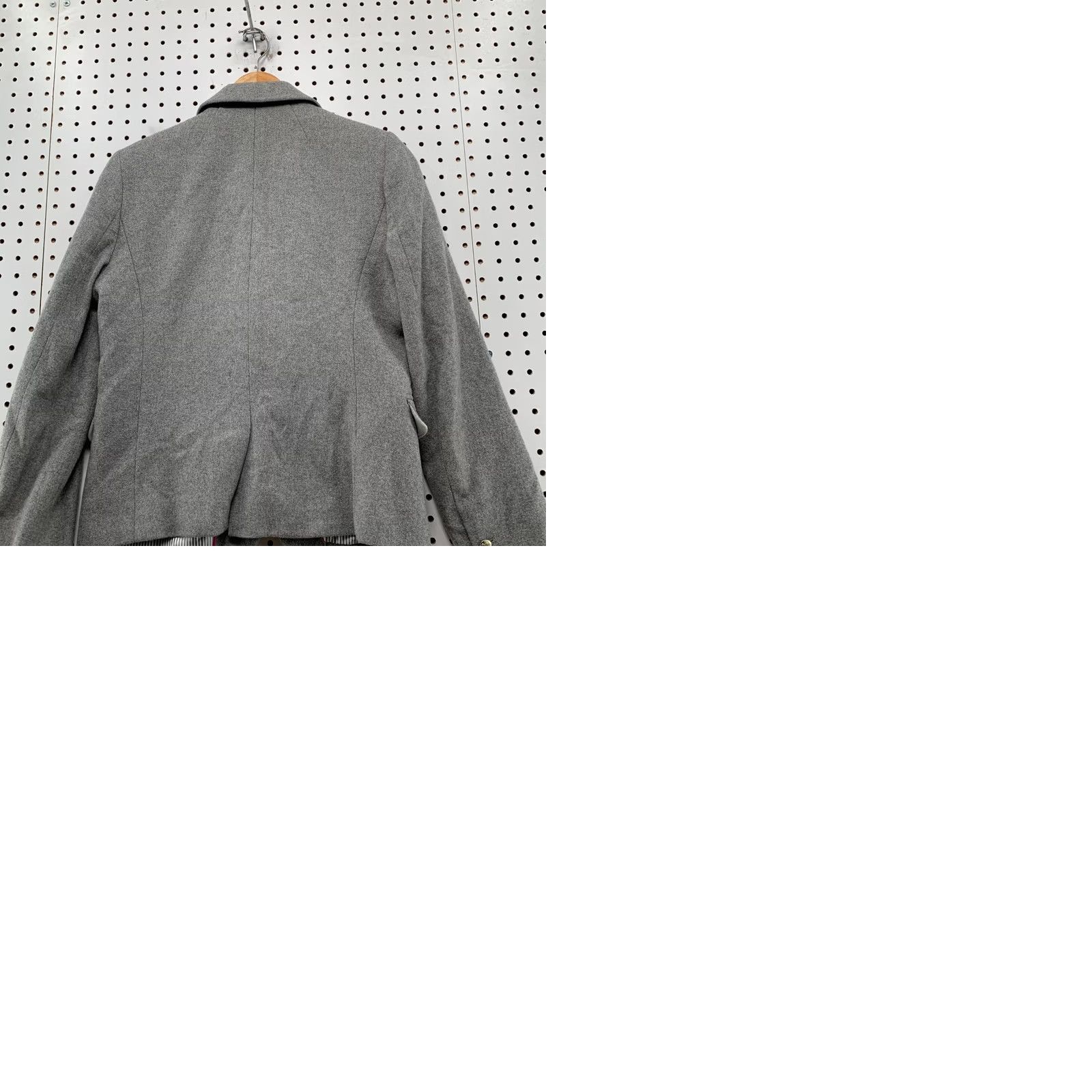 J.Crew J.Crew Mercantile Blazer Women's Gray Wool Blend 2-Button Gold Crest Buttons Sz 8 Jacket Coat Size M / US 6-8 / IT 42-44 - 10 Thumbnail