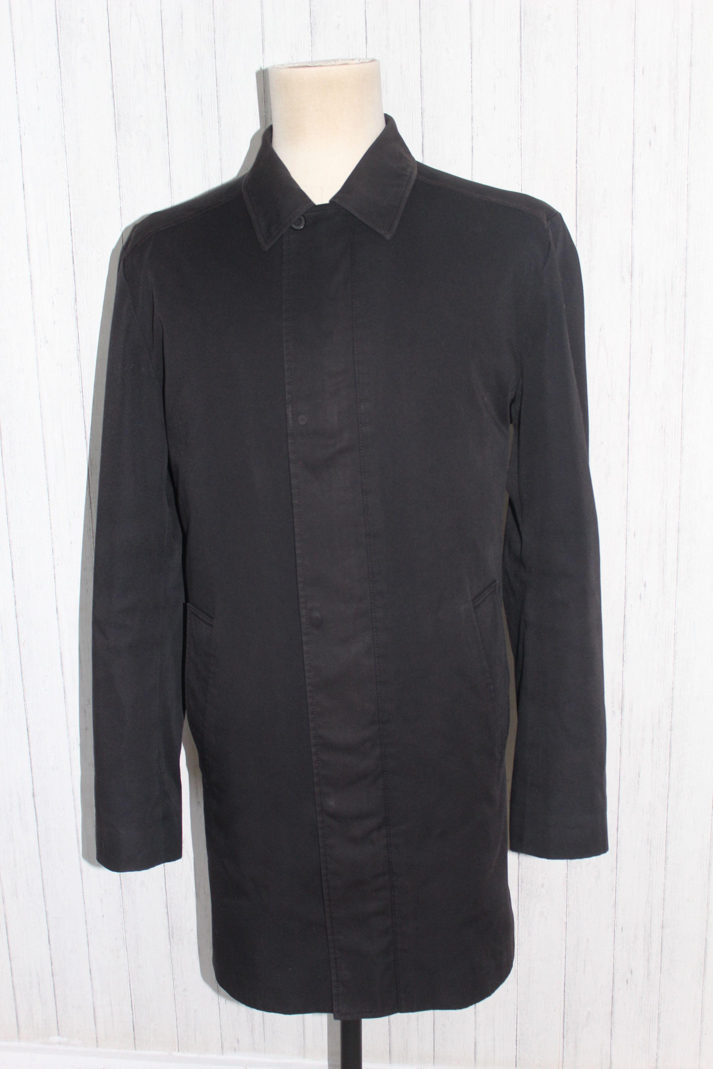 Hugo Boss Men's HUGO BOSS Black Trench Coat Size L Size US L / EU 52-54 / 3 - 2 Thumbnail