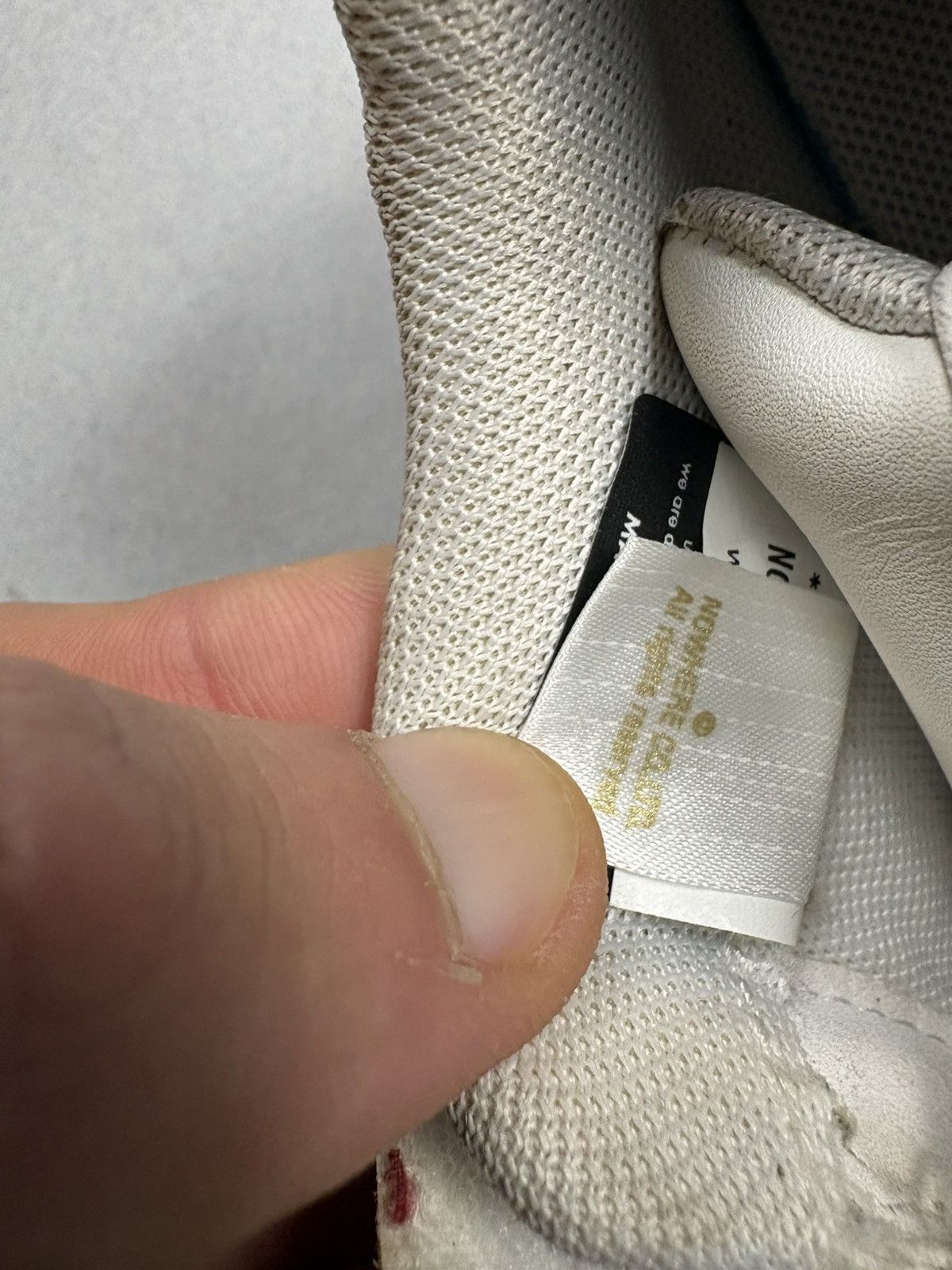 Bape A Bathing Ape Bapesta M2 Low Kids Velcro Triple White US 11K Size US 5 / EU 37 - 15 Thumbnail