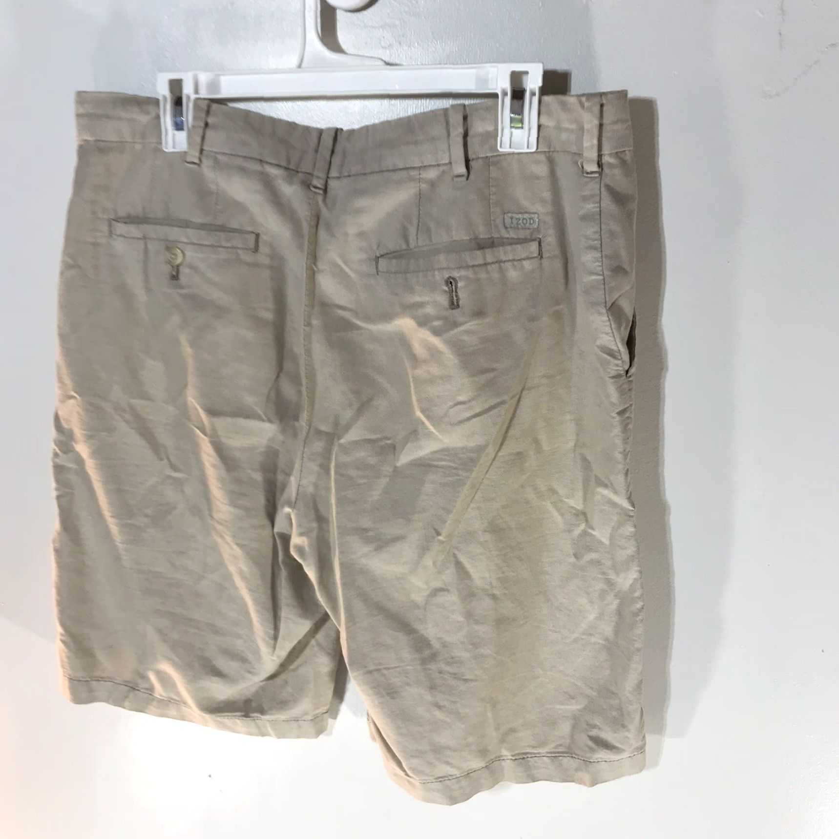 Izod VINTAGE IZOD Men's Khaki Cotton Chino Shorts Size 34 Casual Summer Breathable Beige Size US 34 / EU 50 - 2 Thumbnail