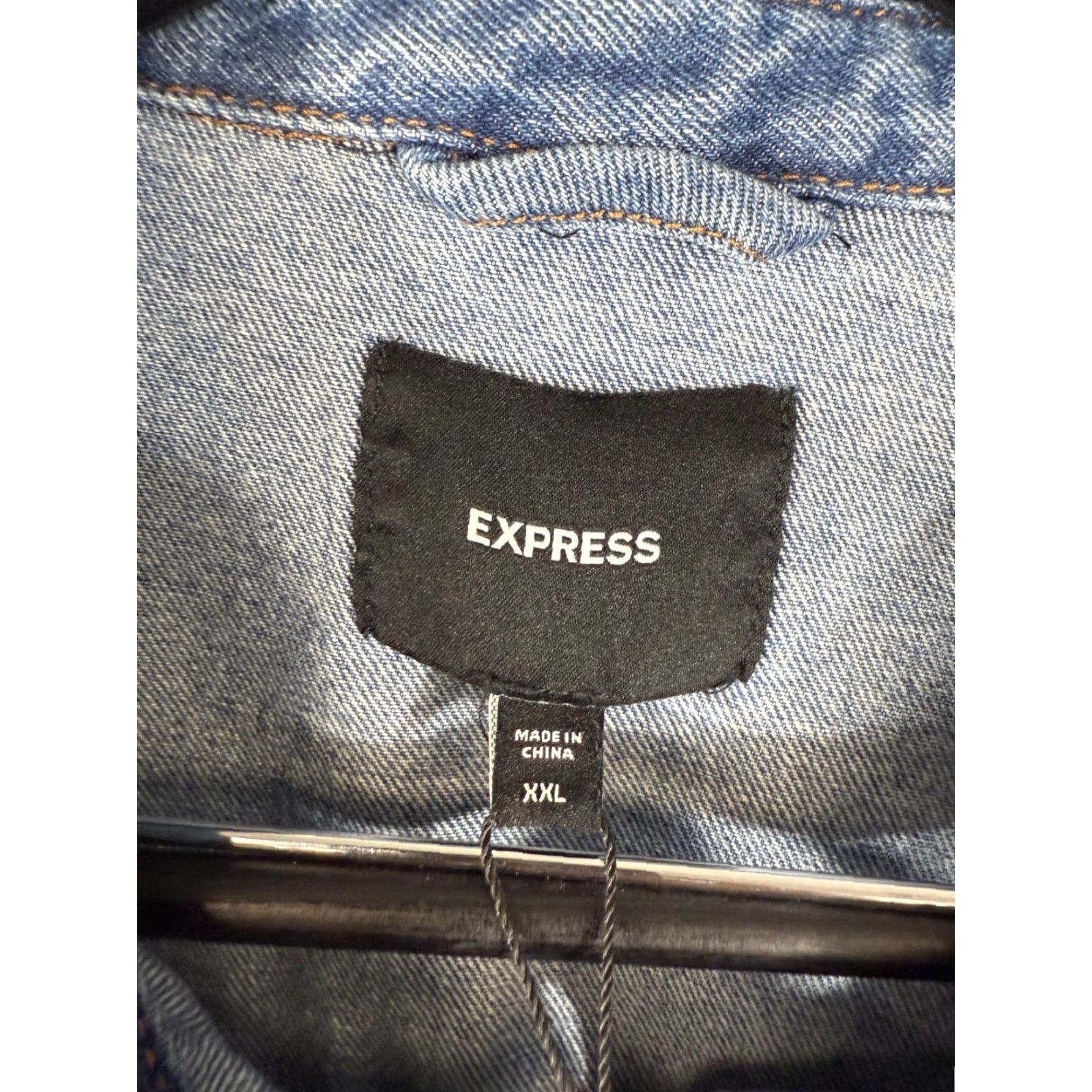 Express Express Denim Jacket Womens 2XL Blue Snap Front Pockets Long Sleeve NWT Size XXL / US 16-18 / IT 52-54 - 6 Thumbnail