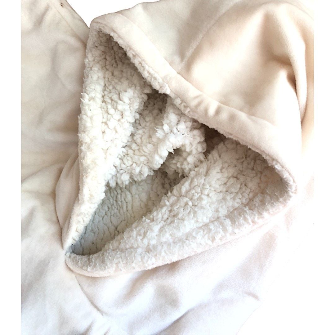 Other THE COMFY Oversized Microfiber & Sherpa Wearable Blanket Size US XXL / EU 58 / 5 - 7 Thumbnail
