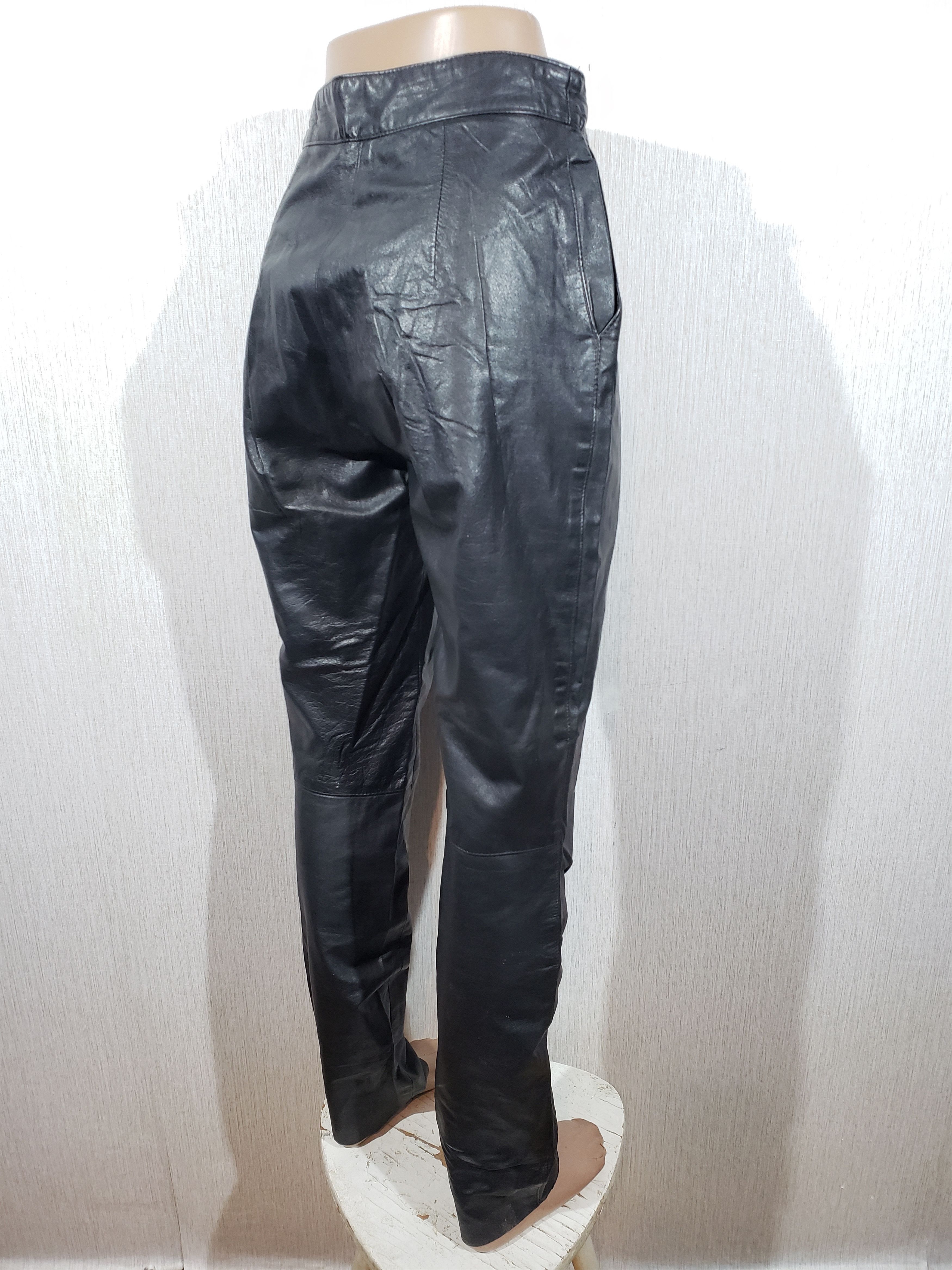 Leather Stylish women's black leather pants. Size 28" / US 6 / IT 42 - 5 Thumbnail