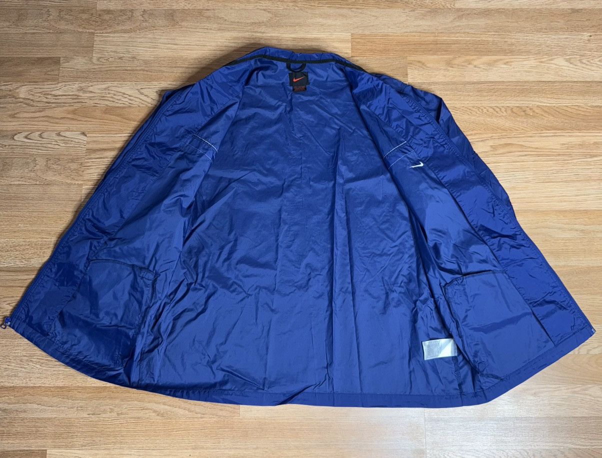 Nike Nike Men's Vintage Navy Blue White Stripe Windbreaker XLarge Size US XL / EU 56 / 4 - 4 Thumbnail