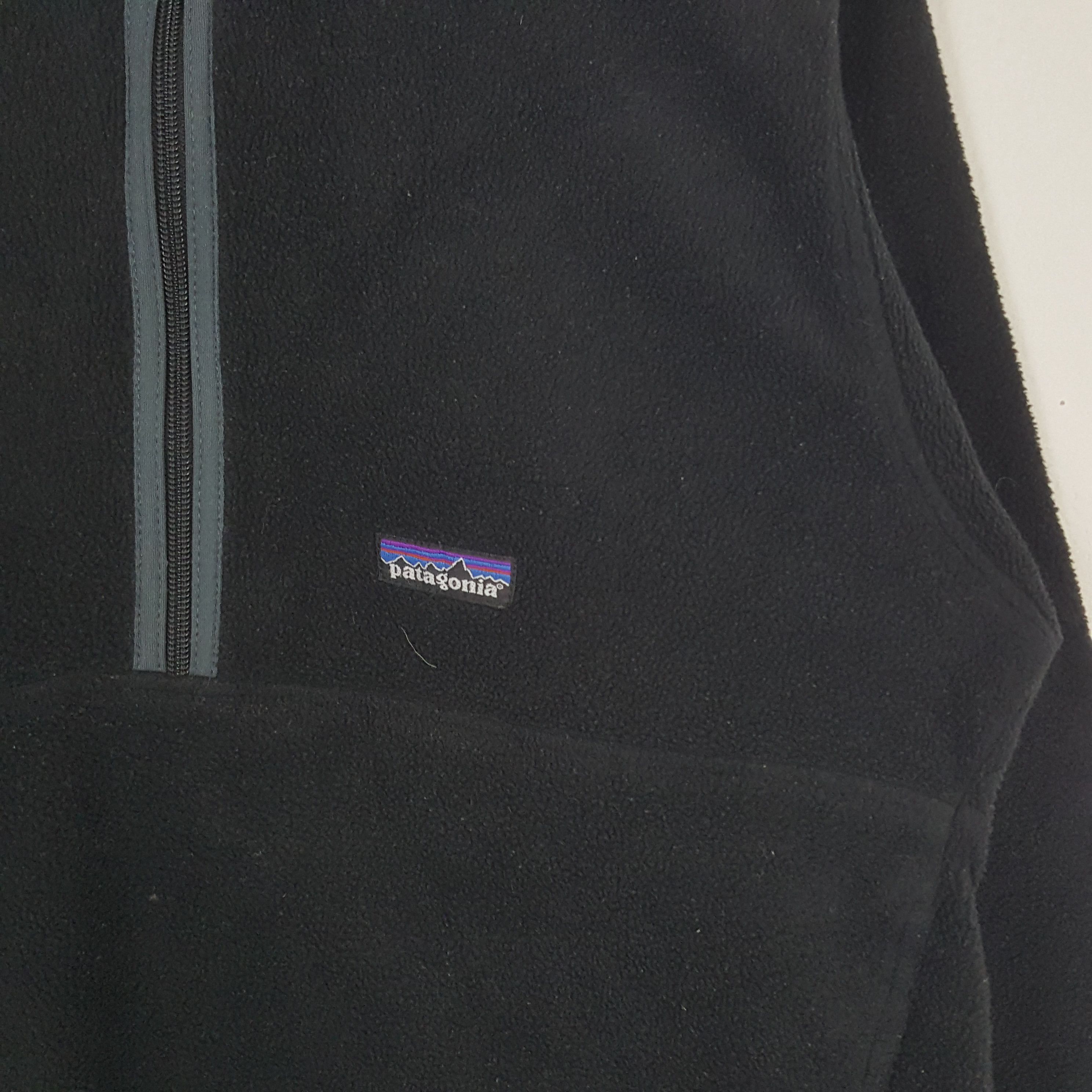 Patagonia × Vintage Vintage Patagonia Outdoor Activity Half Zipper Sweater Size US M / EU 48-50 / 2 - 2 Thumbnail