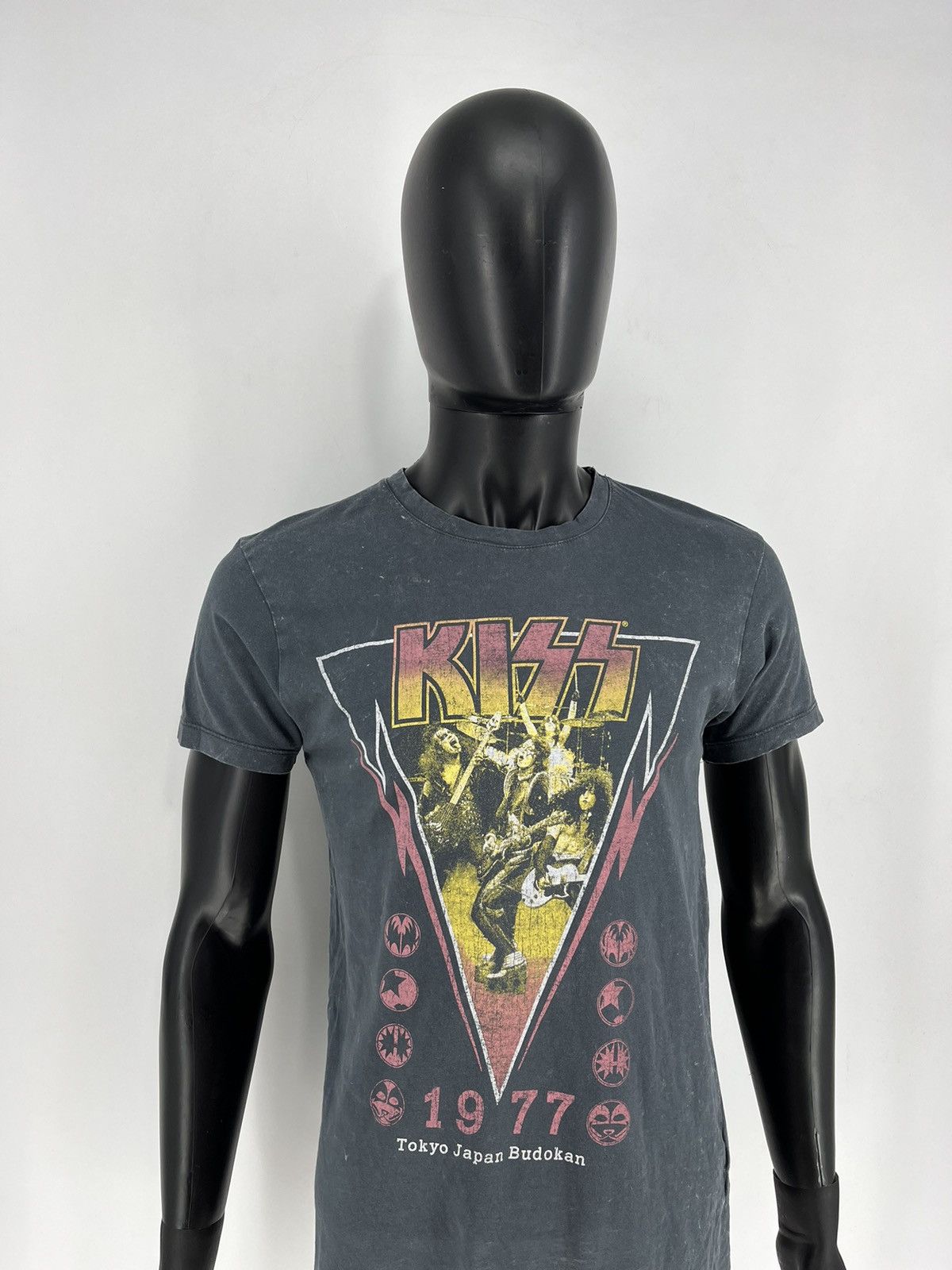 Band Tees × Vintage Vintage Kiss Tokyo Jspan Tour T-Shirt Dead Face Band Rock Size US S / EU 44-46 / 1 - 3 Thumbnail