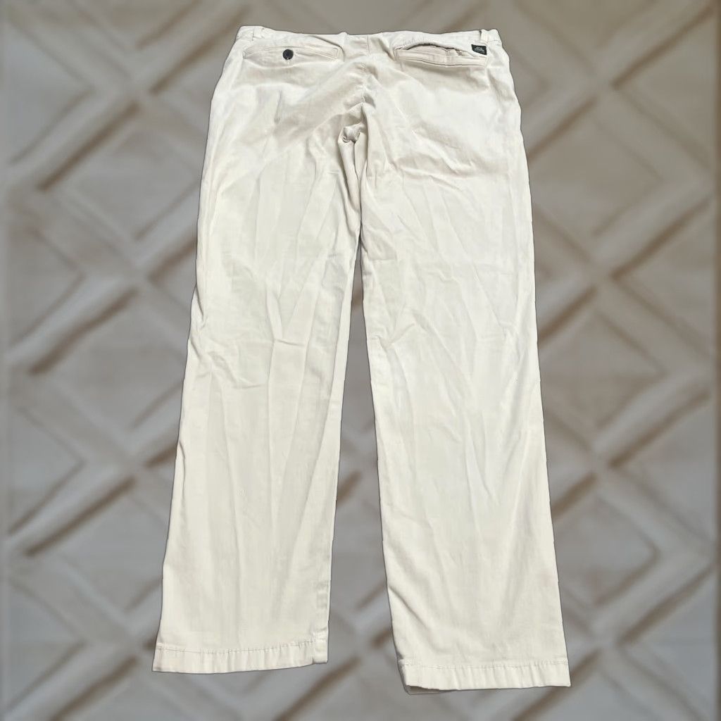 Zara Zara Khaki Pants Mens 34 Beige Sit Straight Leg Cotton Canvas Casual Workwear 34x30 Vintage No Not N/A Size US 34 / EU 50 - 1 Thumbnail