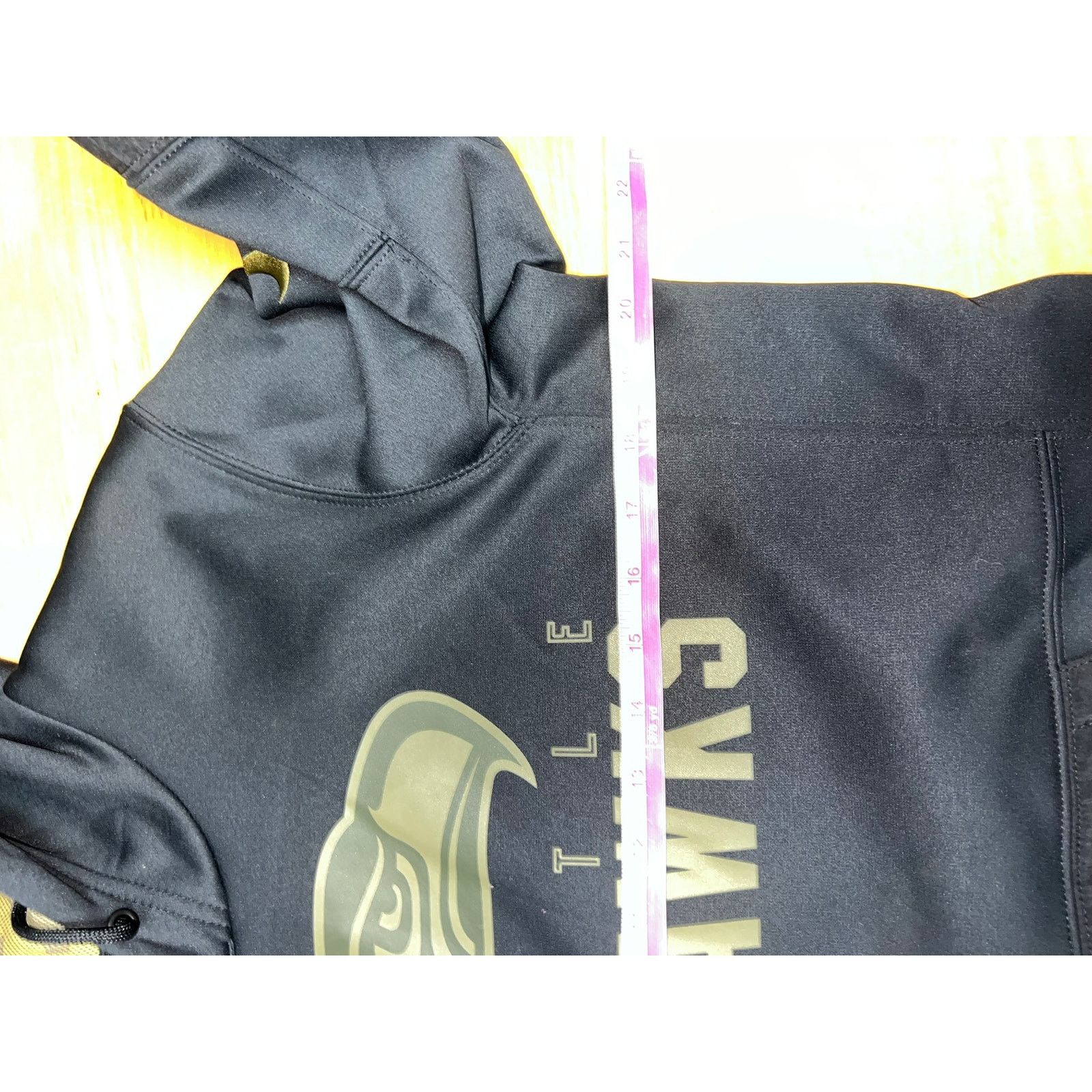 Vintage Nike Seattle Seahawks Hoodie Salute To Service Sideline S Size US S / EU 44-46 / 1 - 11 Thumbnail