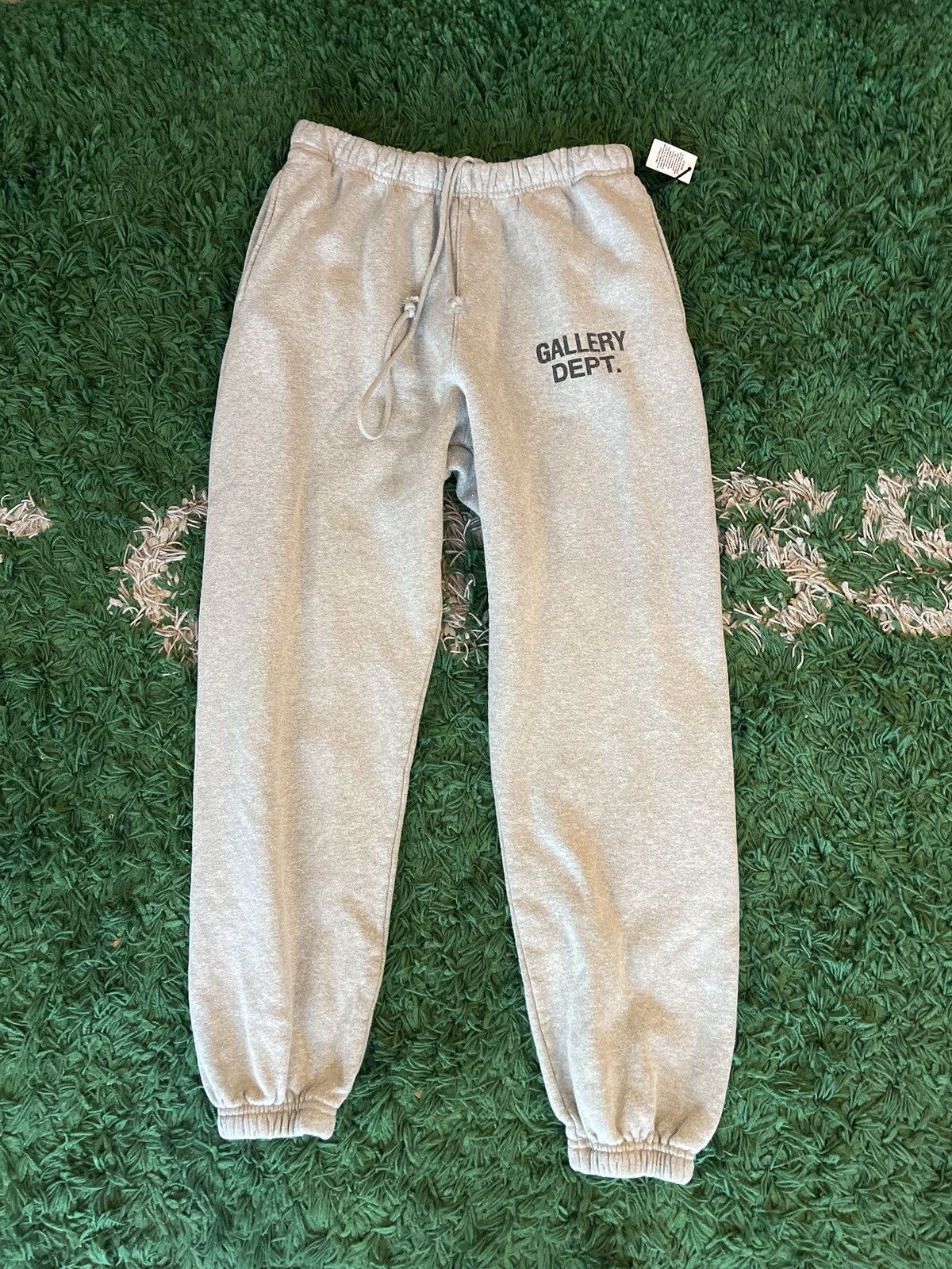 Gallery Dept. Gallery Dept. Logo Sweatpants Grey Extra Large Size US 36 / EU 52 - 1 Thumbnail