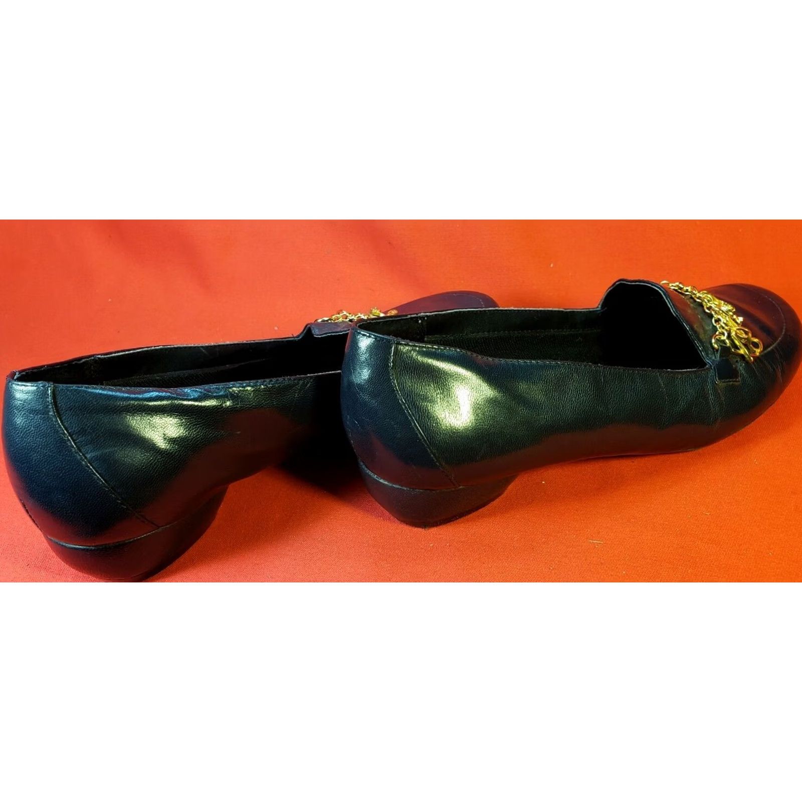 Liz Claiborne Liz Claiborne Wish Flats Women's Navy Leather Low Heel Gold Charms Size 8.5M Size US 7 / IT 37 - 6 Thumbnail