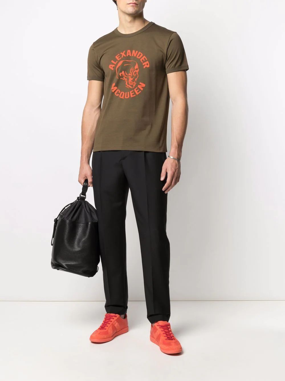 Alexander McQueen o1y1024 T-Shirt In Military Green Size US M / EU 48-50 / 2 - 2 Thumbnail