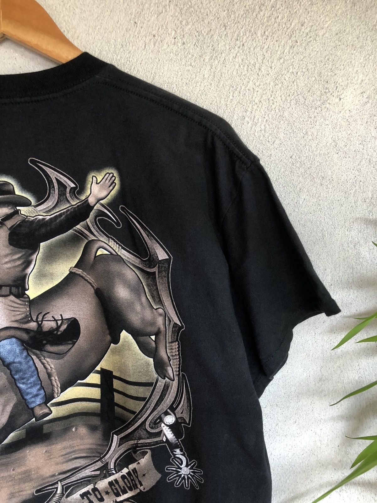 Japanese Brand × Vintage Crazy OVP Backhit Cowboy Rodeo Graphic Tee Size US L / EU 52-54 / 3 - 5 Thumbnail