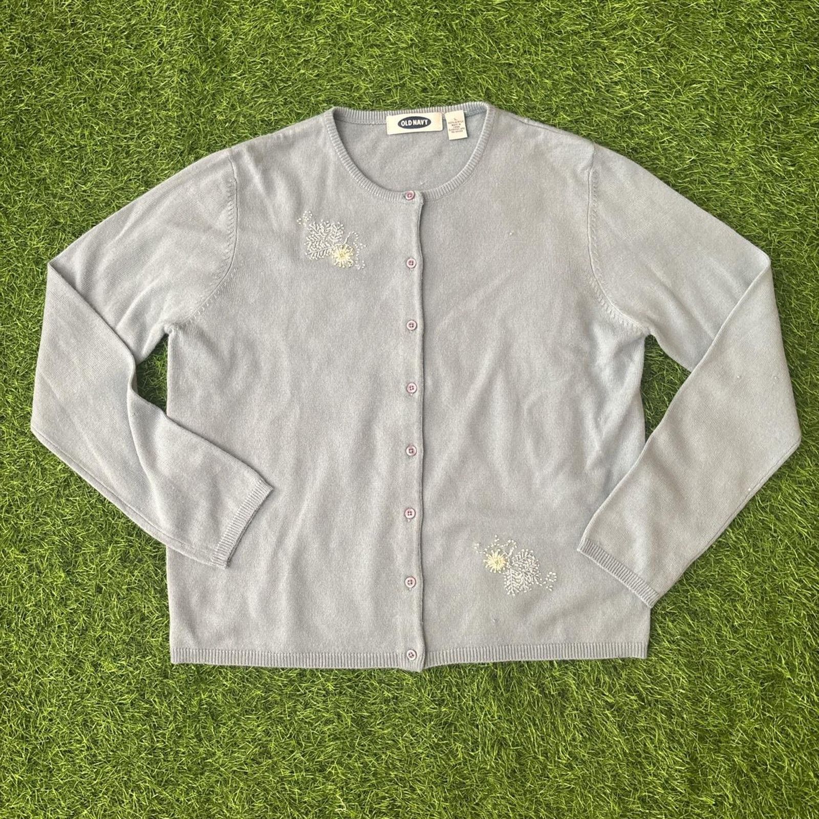Old Navy Women's Vintage Embroidered Old Navy Button Up Sweater Size L / US 10 / IT 46 - 1 Thumbnail