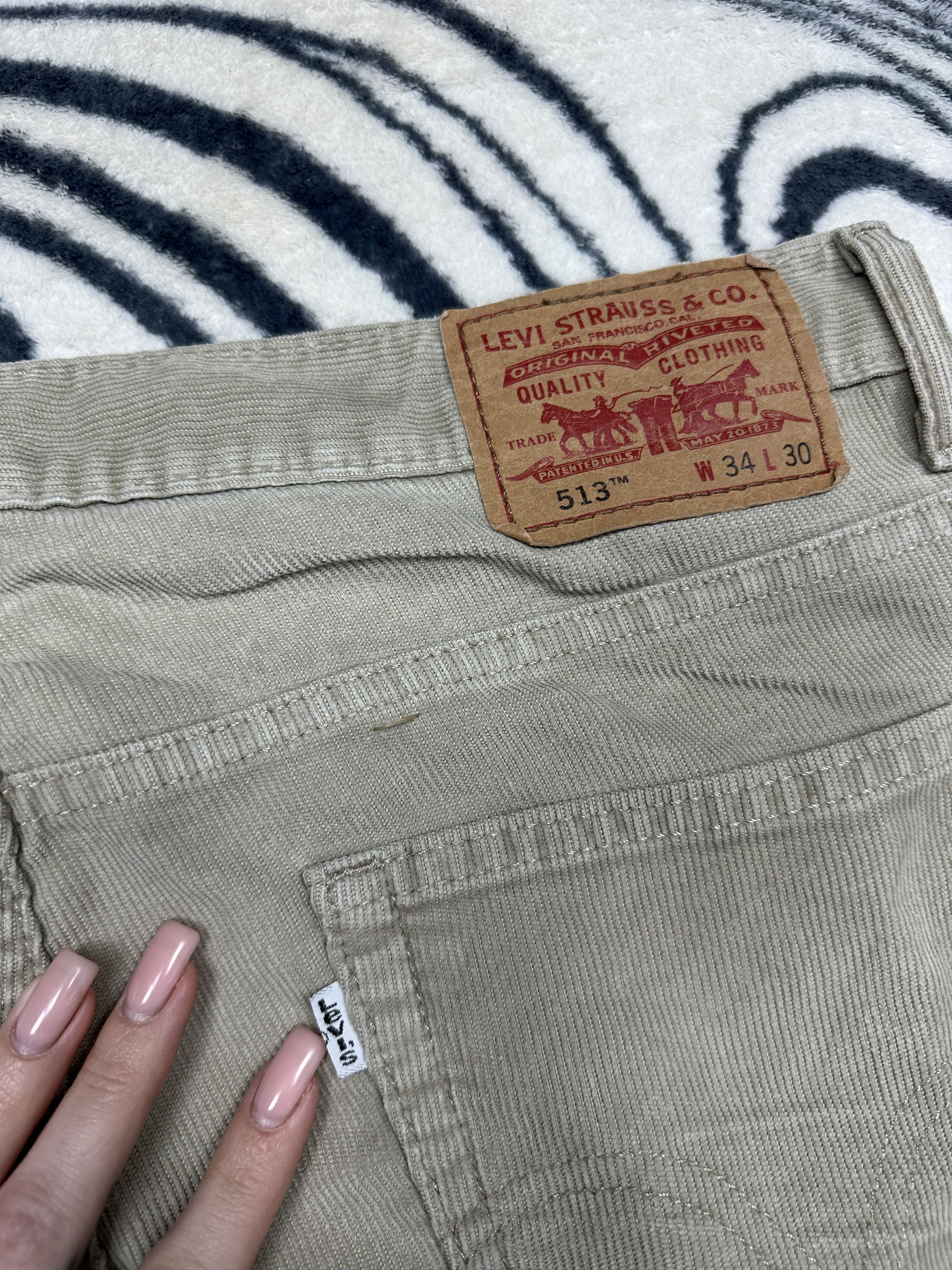 Levi's Levis 513 Corduroy Denim Pants Jeans Size US 34 / EU 50 - 3 Thumbnail