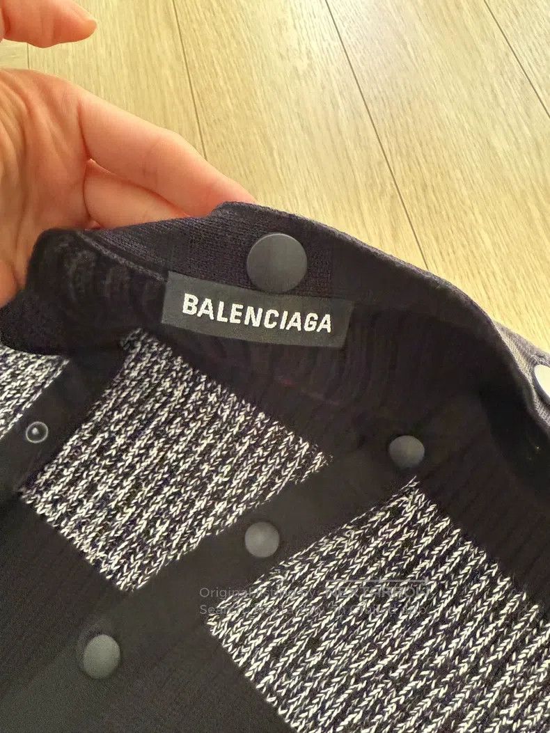 Balenciaga Balenciaga sweater Size US S / EU 44-46 / 1 - 2 Thumbnail