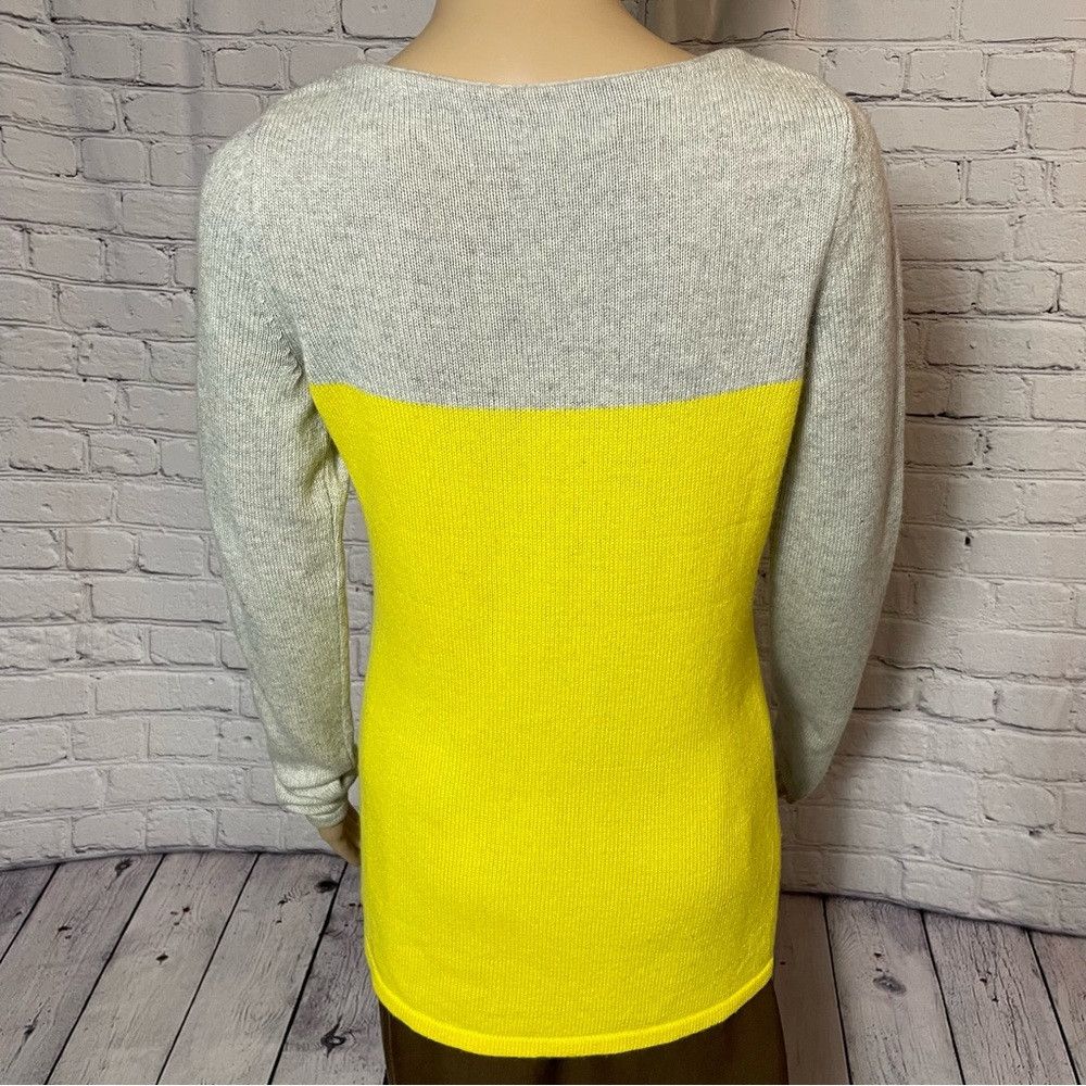 Banana Republic Banana Republic Wool Cashmere Colorblock Yellow Grey Sweate Size S / US 4 / IT 40 - 4 Thumbnail