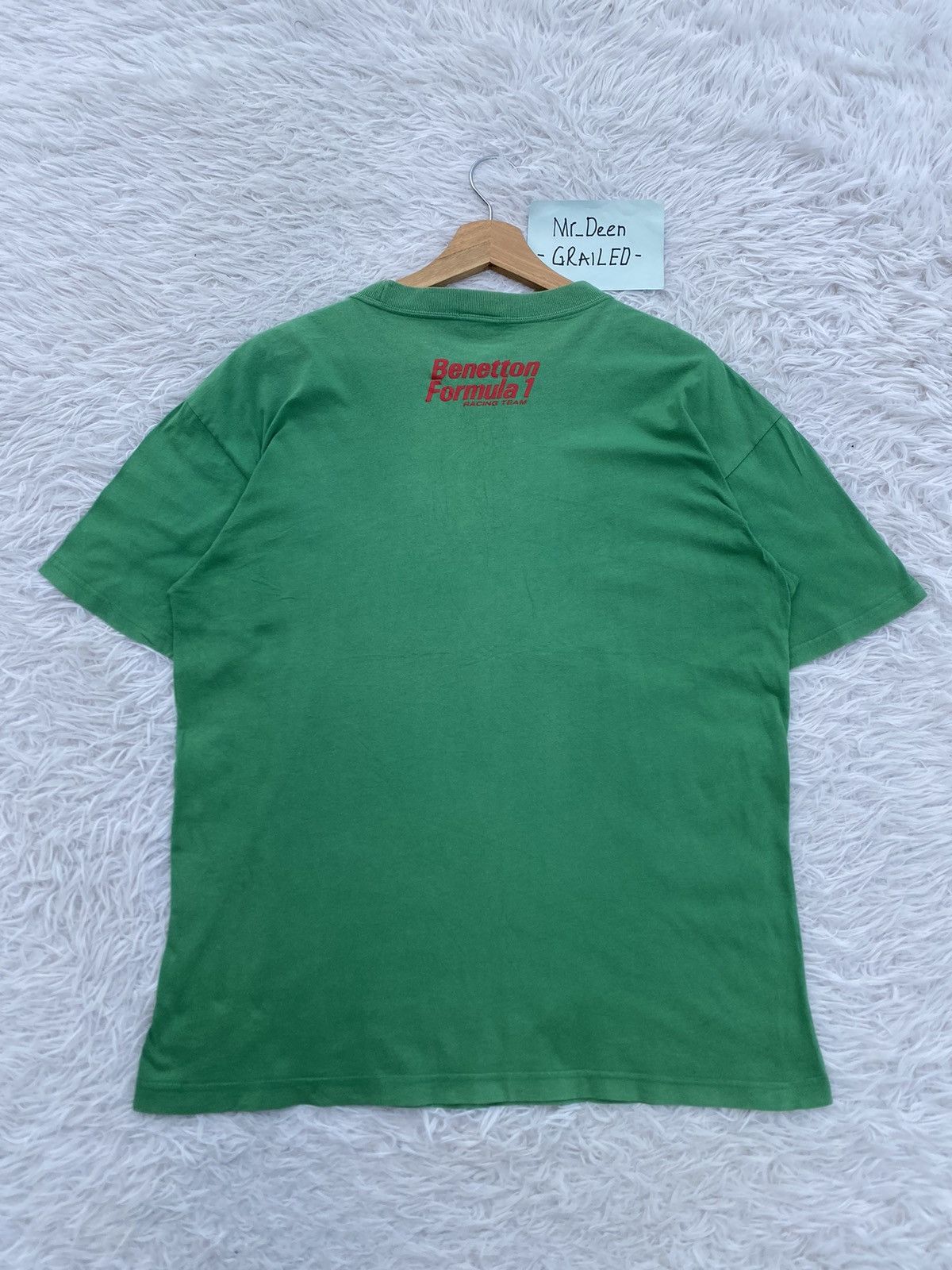 United Colors Of Benetton Rare United Colors of Benetton Spellout Big Logo Tshirt Size US L / EU 52-54 / 3 - 13 Thumbnail