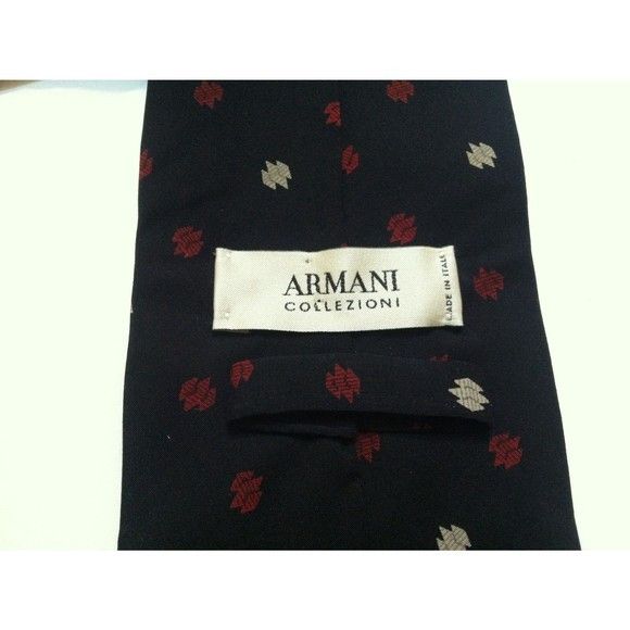 Armani Collezioni ARMANI COLLEZIONI MEN'S NEW NAVY 100%SILK TIEWIDTH: 3 3/4" Size ONE SIZE - 5 Thumbnail