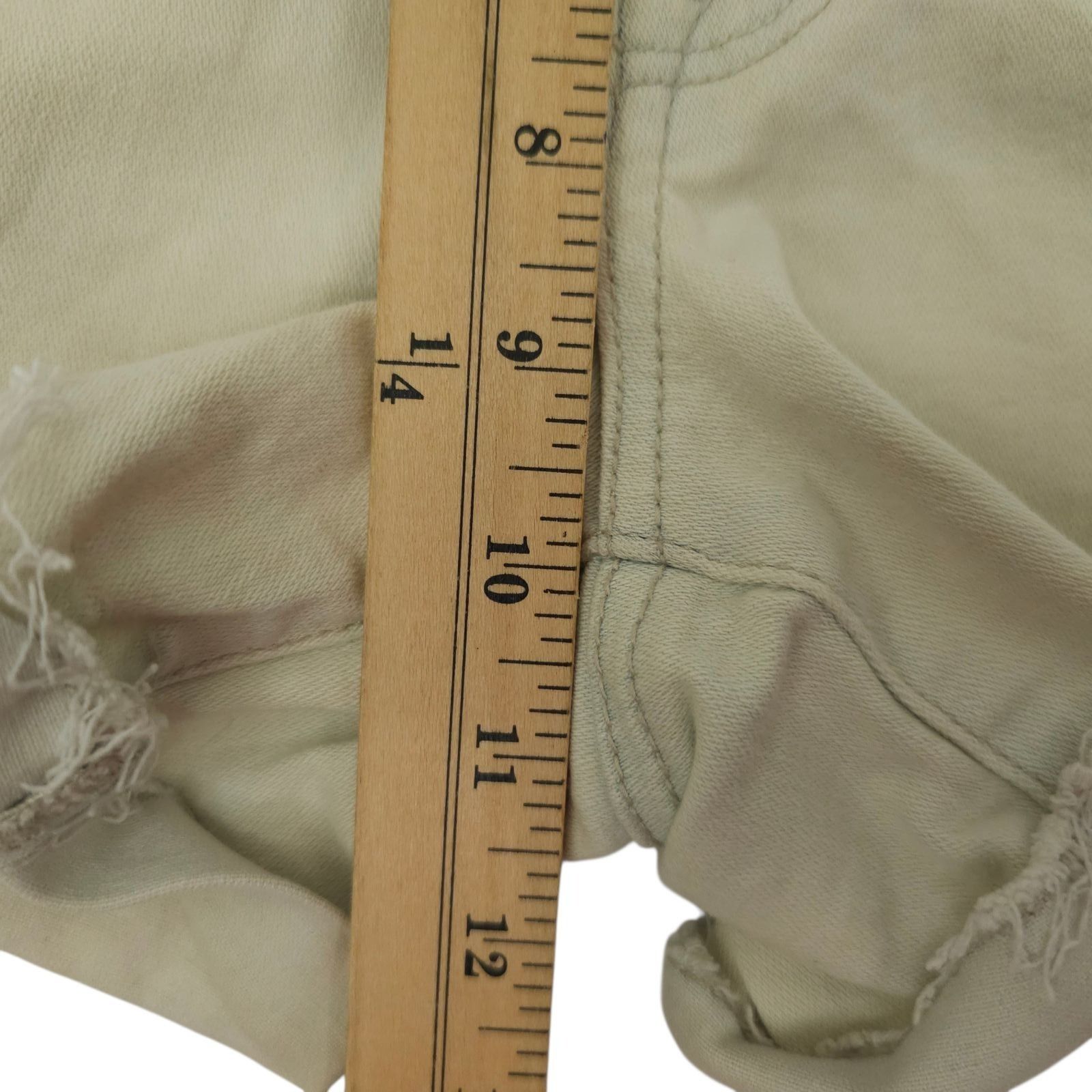 American Eagle Outfitters American Eagle Super Stretch Hi-Rise Shortie 12 Bleached Size 34" / US 12 / IT 48 - 19 Thumbnail