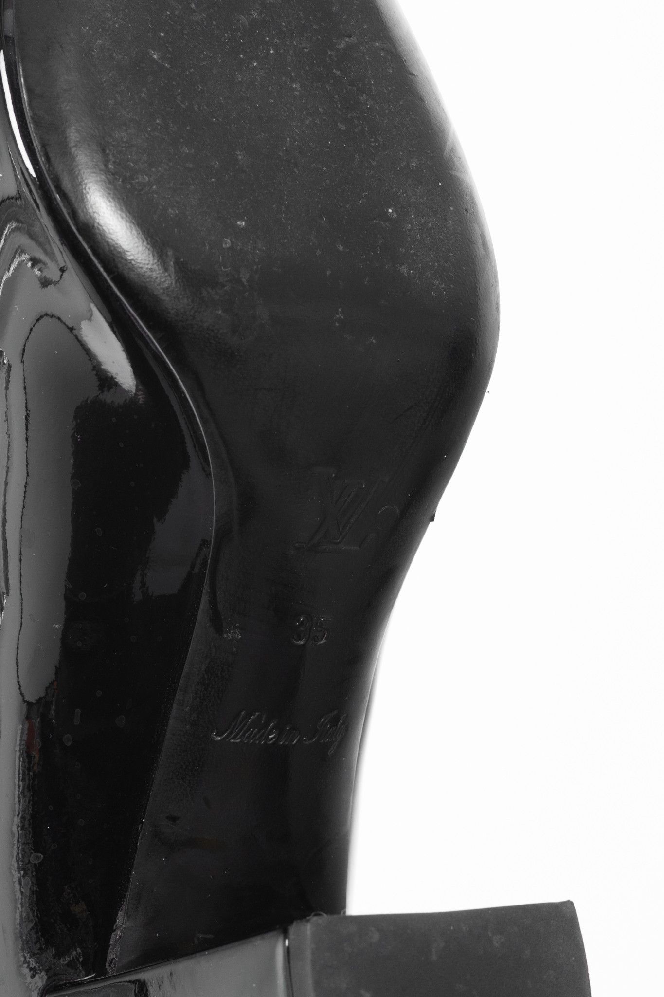 Louis Vuitton Louis Vuitton Black Patent Leather Embellished-Buckle Pumps Size US 4.5 / IT 34.5 - 5 Thumbnail