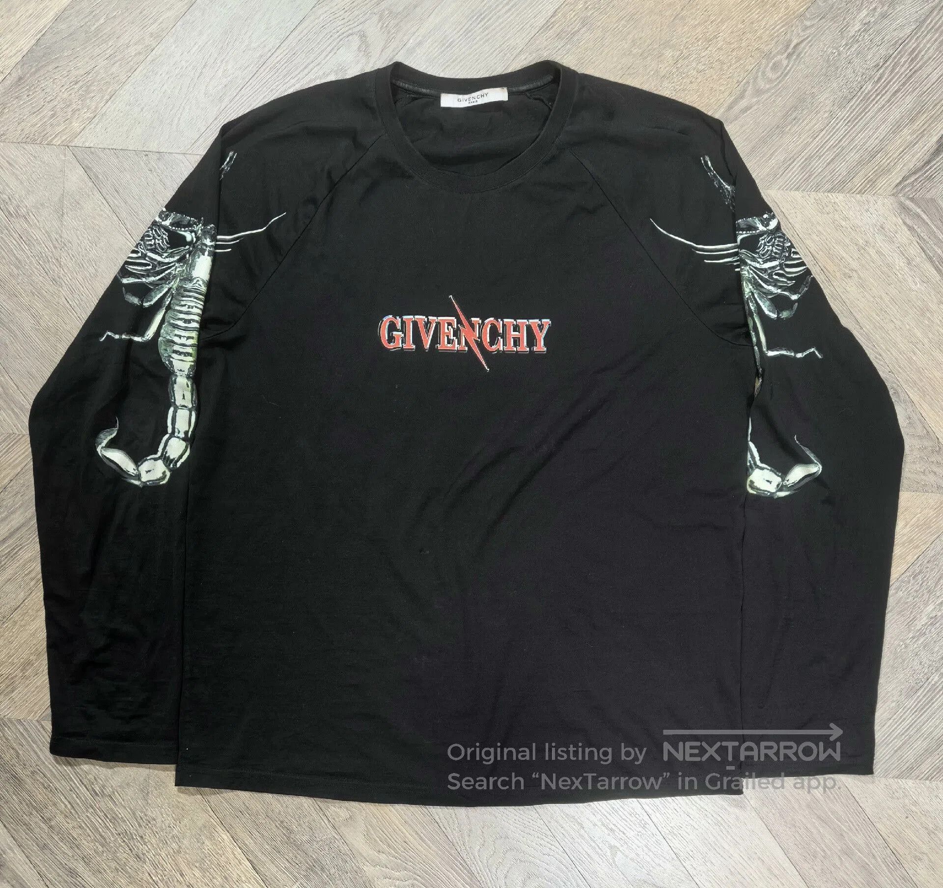 Givenchy givenchy rock logo long sleeve t. Size US L / EU 52-54 / 3 - 1 Thumbnail