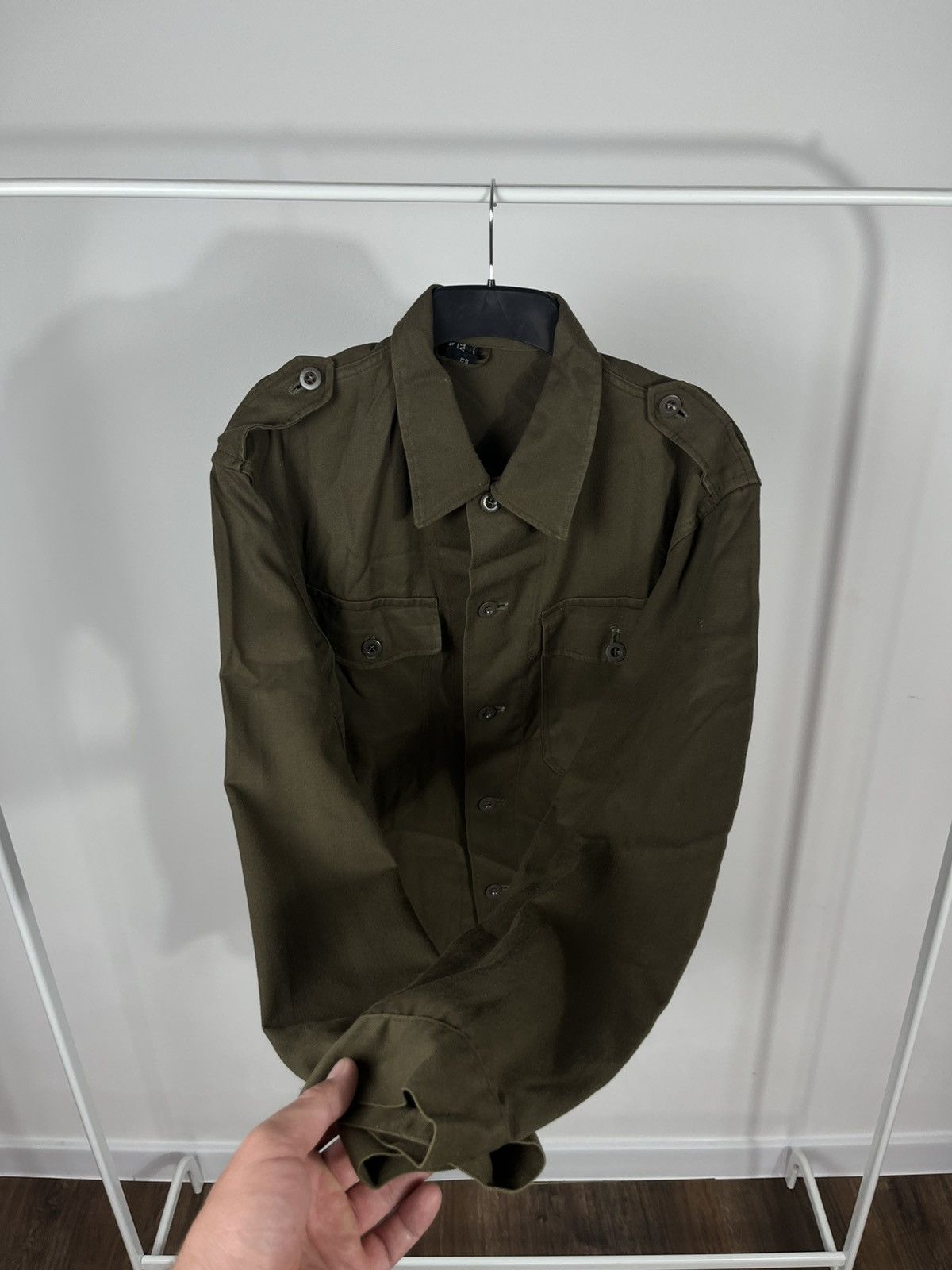 Other Austrian Army Olive Green Military Shirt with Epaulettes Size US XL / EU 56 / 4 - 7 Thumbnail