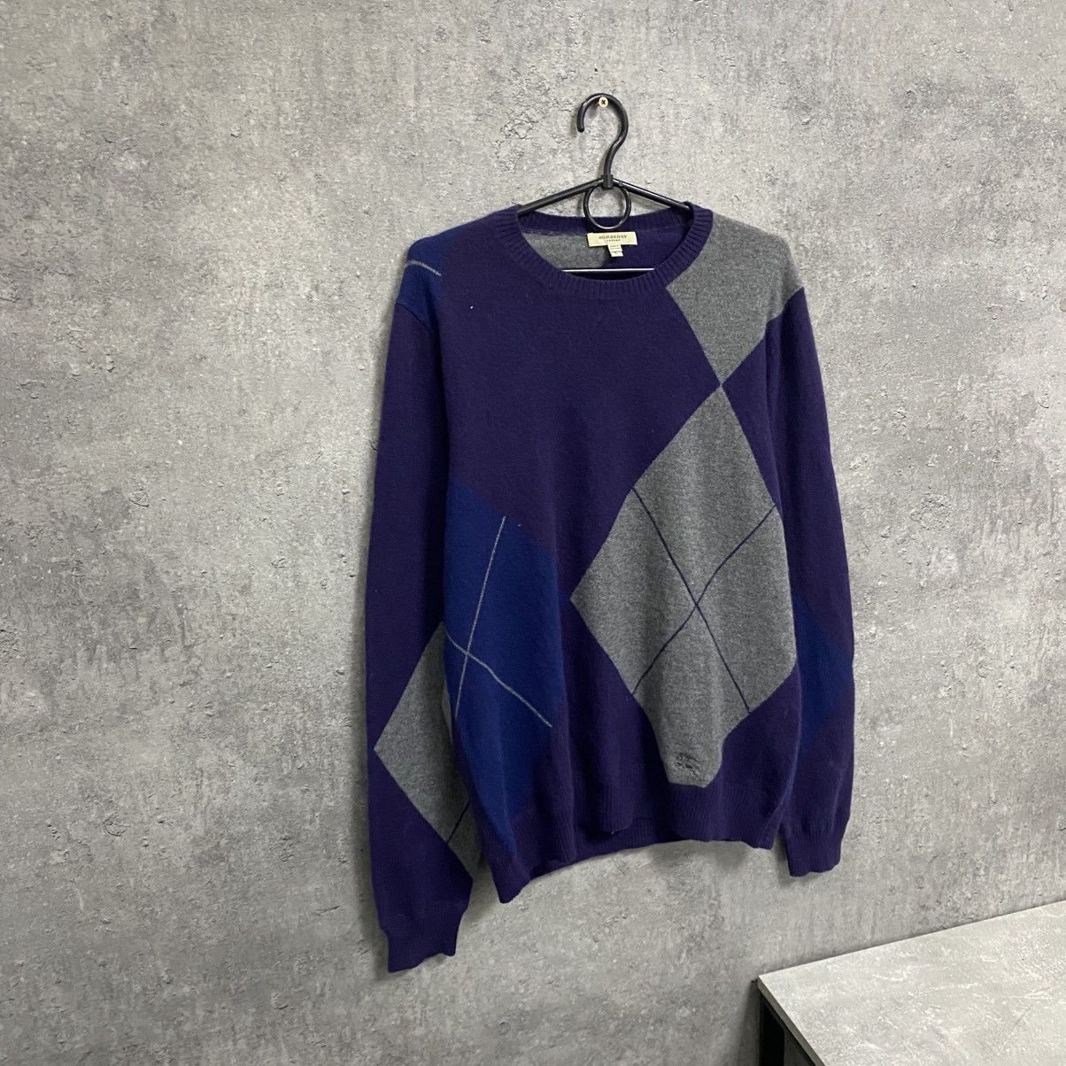Burberry Burberry London Sweater Cashmere Crew Neck Jumper Size US L / EU 52-54 / 3 - 3 Thumbnail