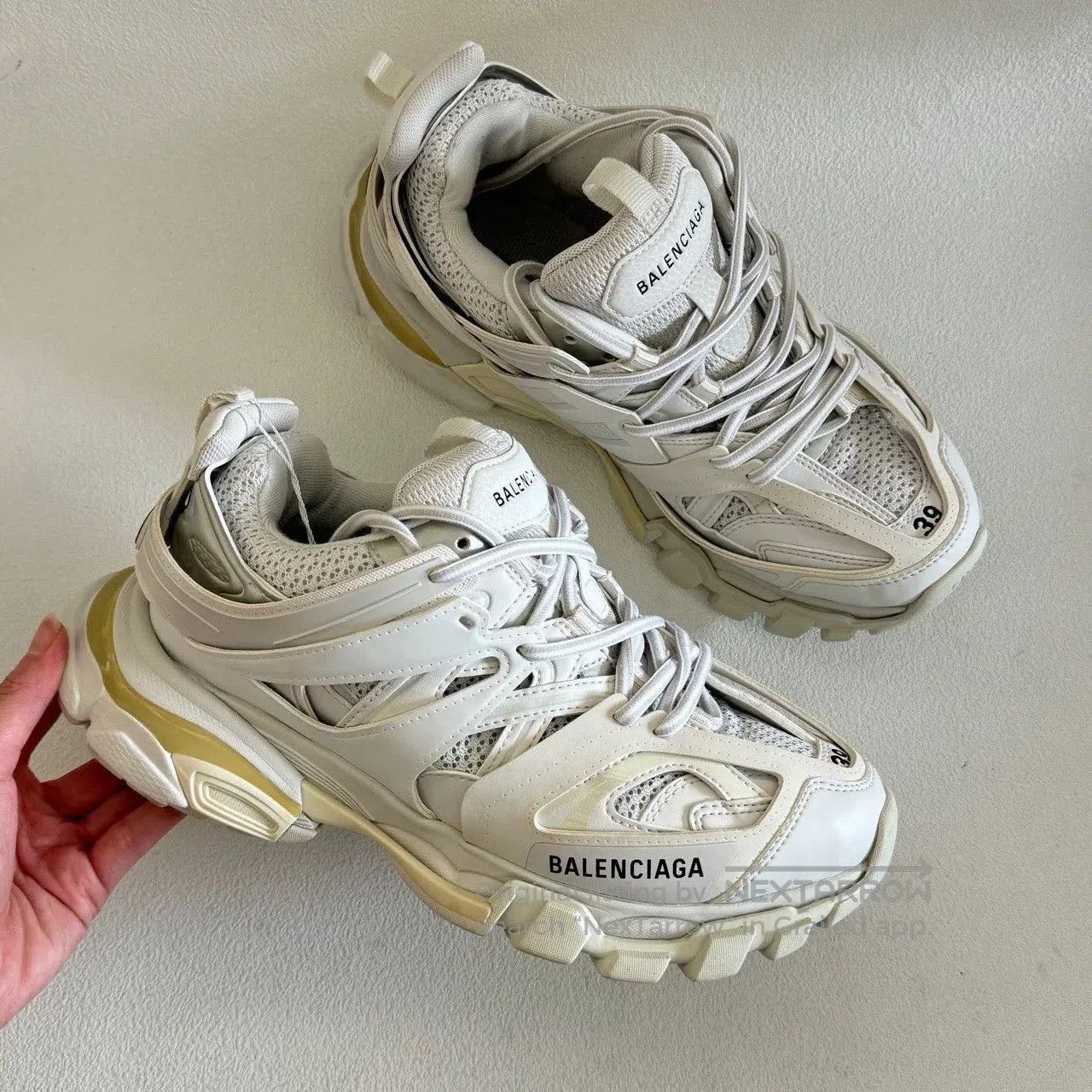 Balenciaga balenciaga track 1.0 dad sneakers in white. Size US 8.5 / EU 41-42 - 7 Thumbnail