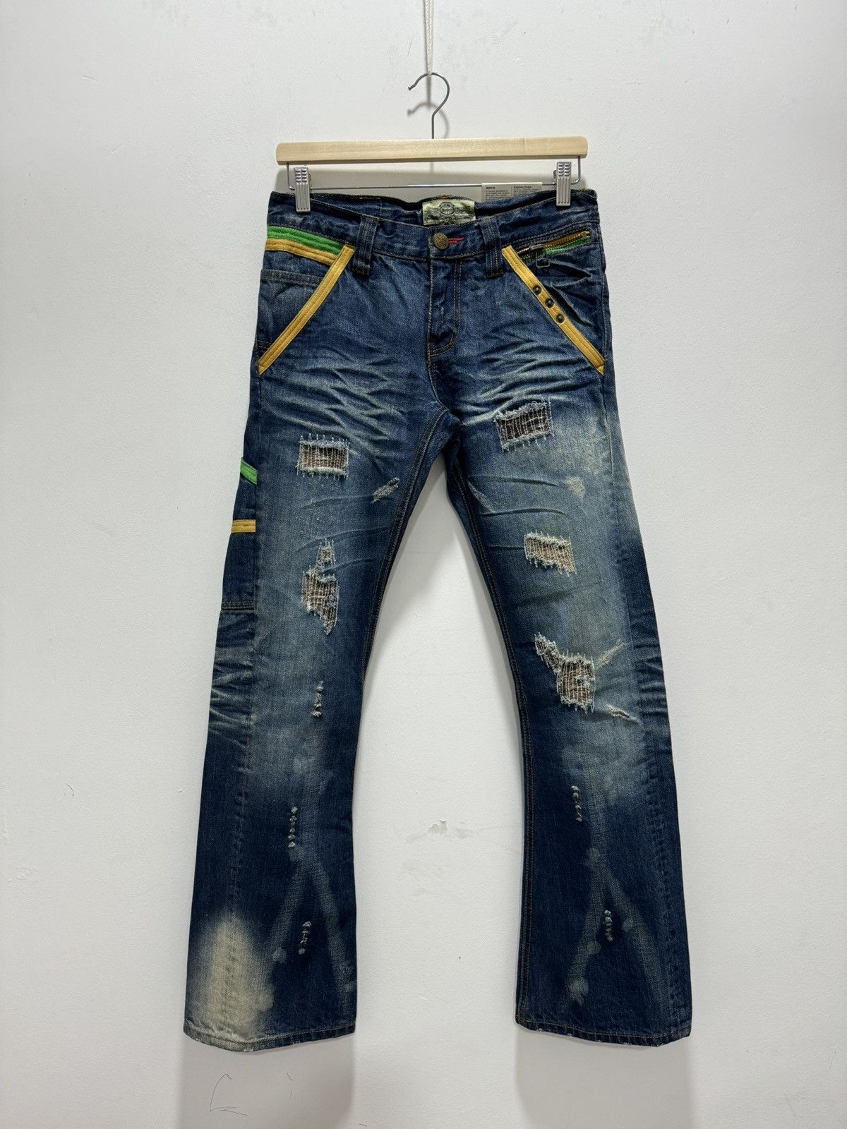 Japanese Brand JAPANESE DESIGN RIPPED WHISKERS FLARED LEG DISTRESSED JEANS Size US 29 - 1 Thumbnail