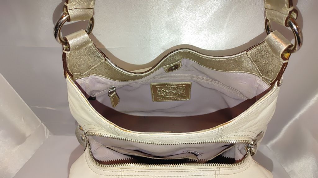 Coach Coach Soho Lynn Hobo Bag F17219 Size ONE SIZE - 7 Thumbnail