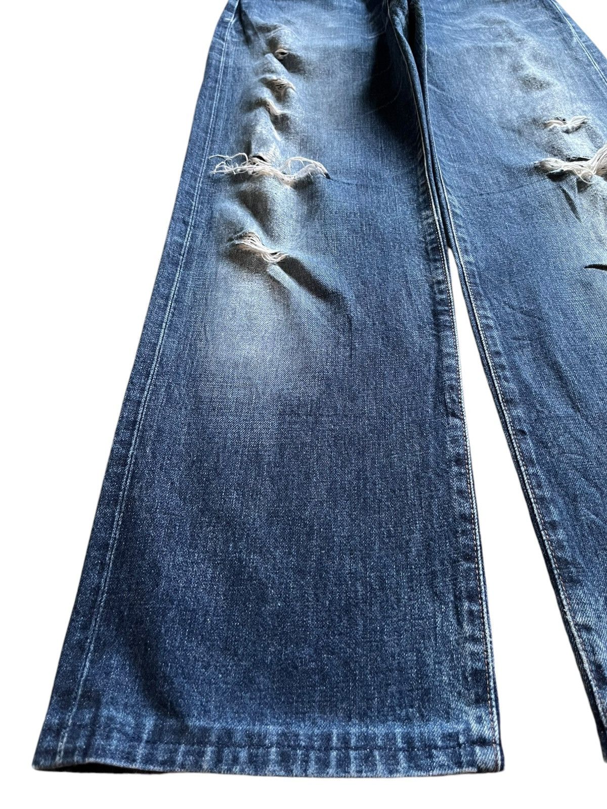 Vintage × Wrangler Wrangler Blue Bell Selvedge Blue Wash Distressed Baggy Jeans Size US 28 / EU 44 - 7 Thumbnail