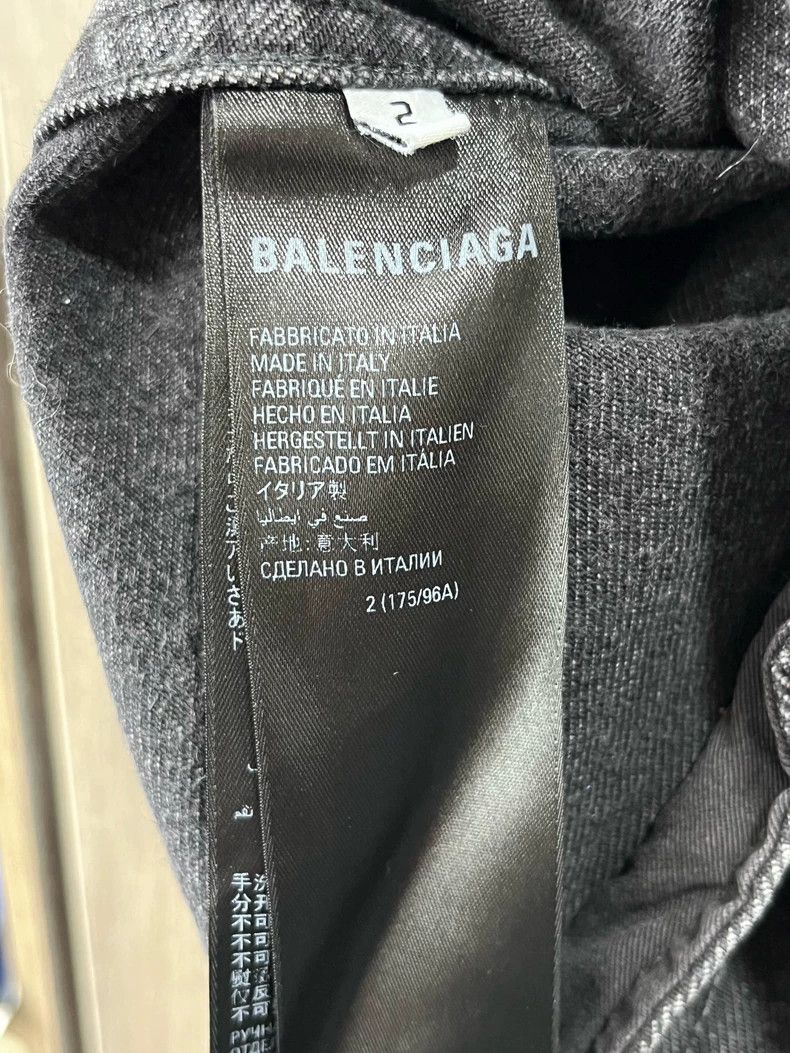 Balenciaga Balenciaga Logo Printed Collar Single Breasted Long Sleeve Size US M / EU 48-50 / 2 - 8 Thumbnail