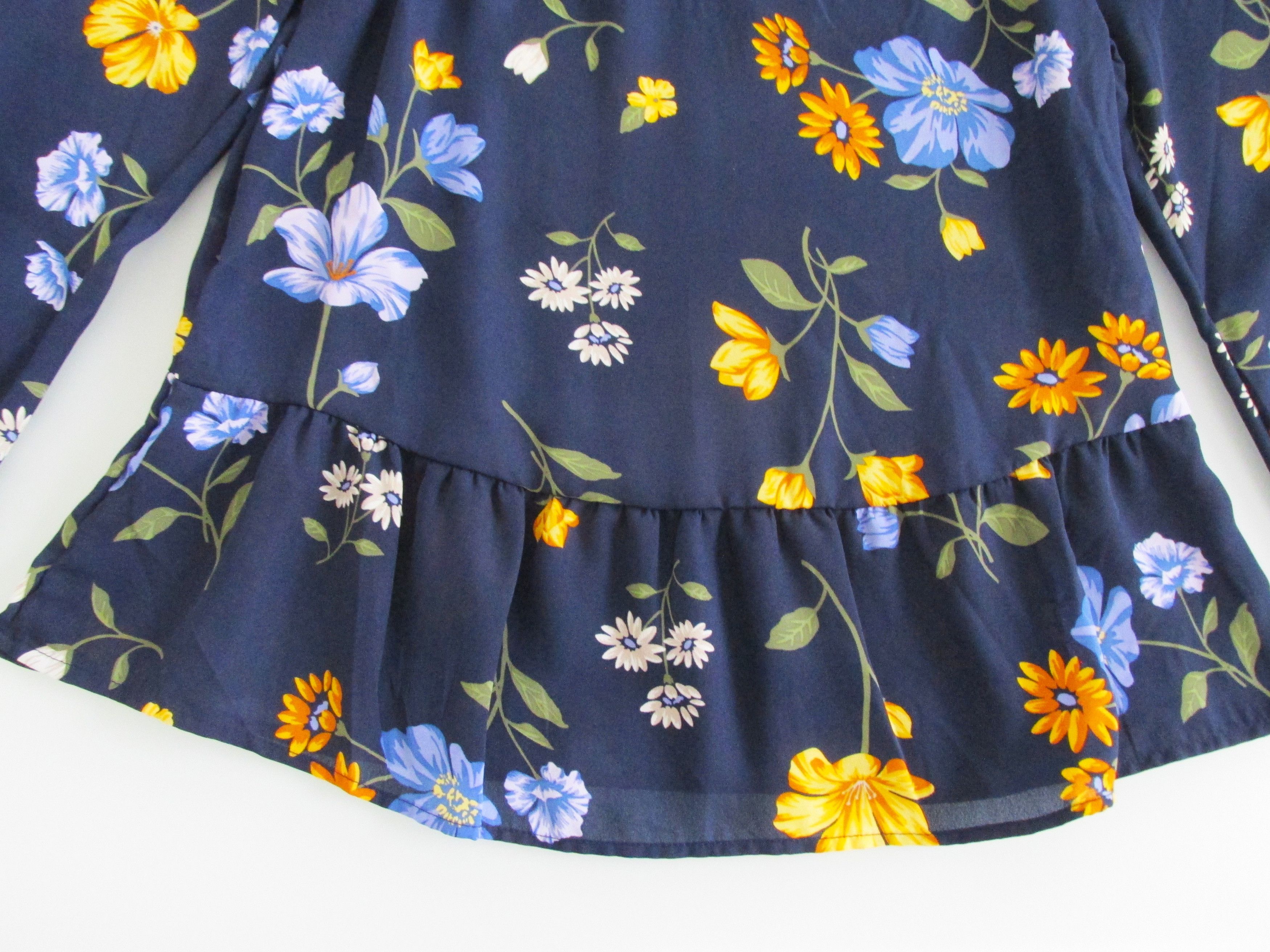 Old Navy Old Navy (NWOT) Women's Long Sleeve Blouse Size Medium Size M / US 6-8 / IT 42-44 - 4 Thumbnail