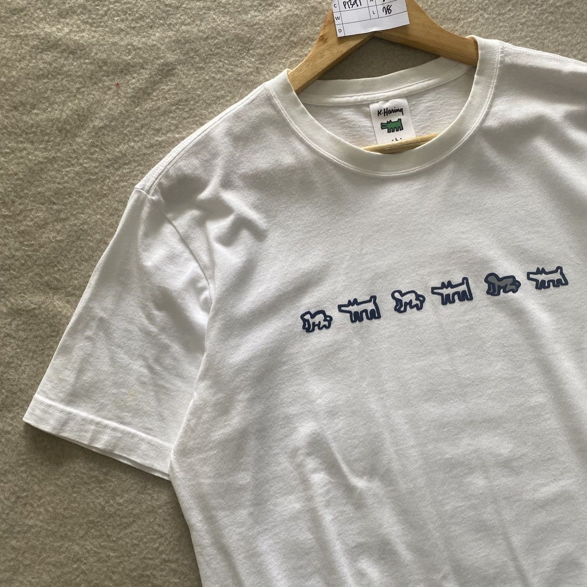 Keith Haring × Uniqlo × Vintage Vintage Y2K Keith Haring Uniqlo Tshirt Size LARGE Size US L / EU 52-54 / 3 - 4 Thumbnail