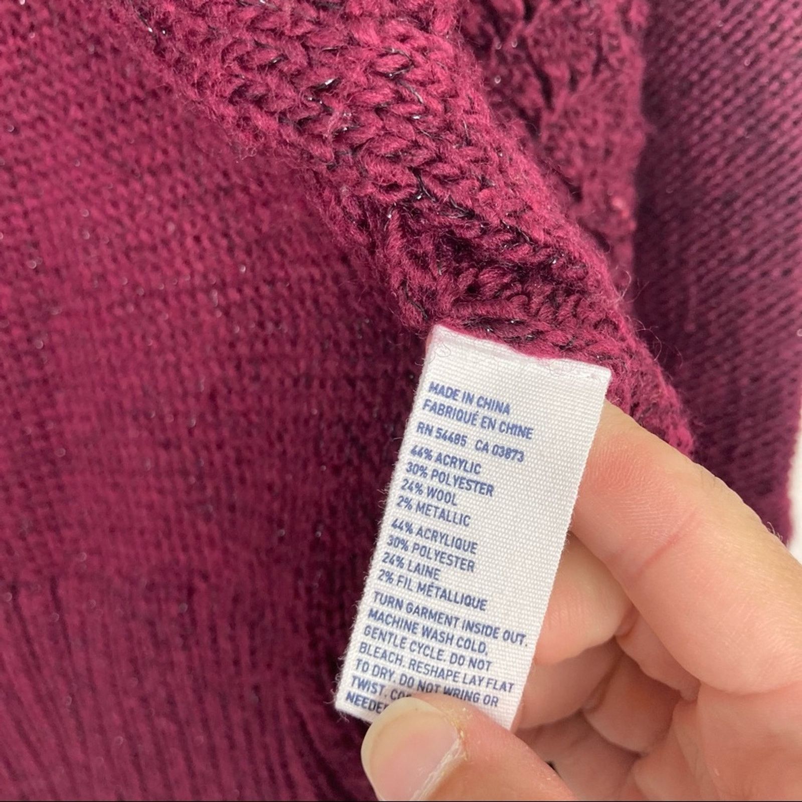 American Eagle Outfitters American Eagle Maroon Knit Sparkle Wool Blend Cardigan Sz S Size S / US 4 / IT 40 - 3 Thumbnail