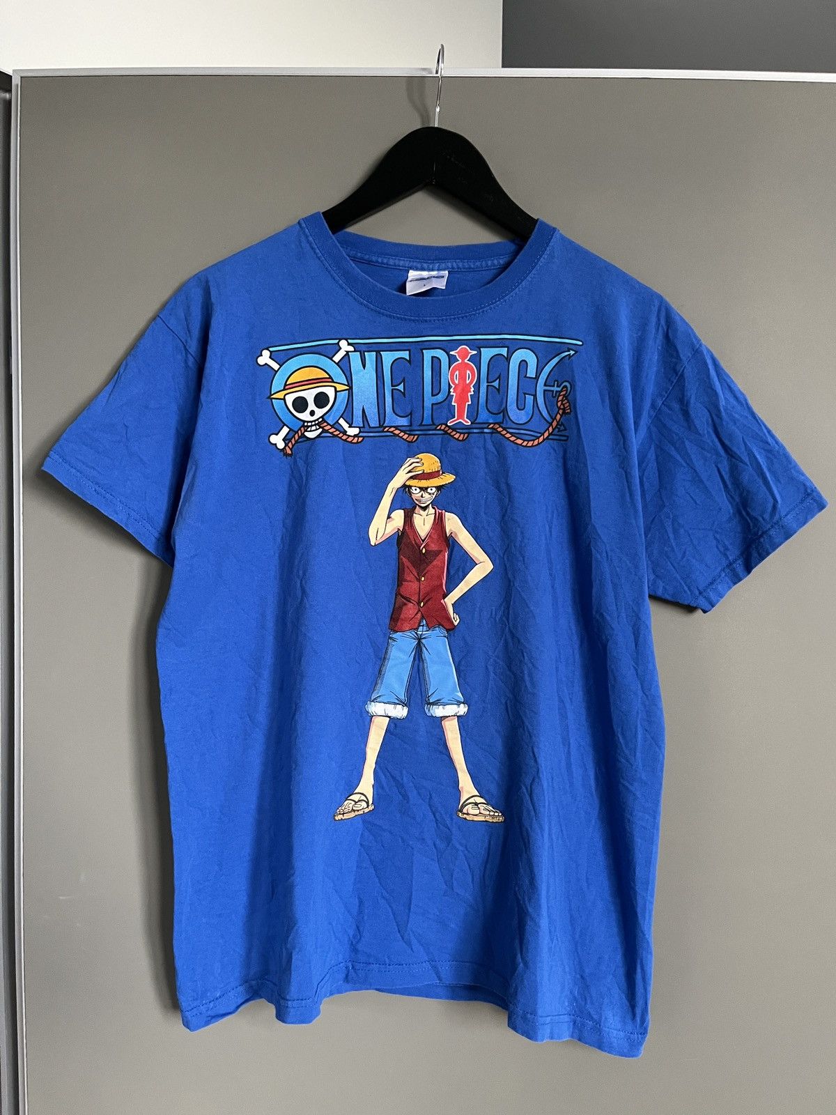 00’s “ONE PICE”anime t-shirt　ヴィンテージ One Piece T-Shirt - Vintage official merch | One Piece Store