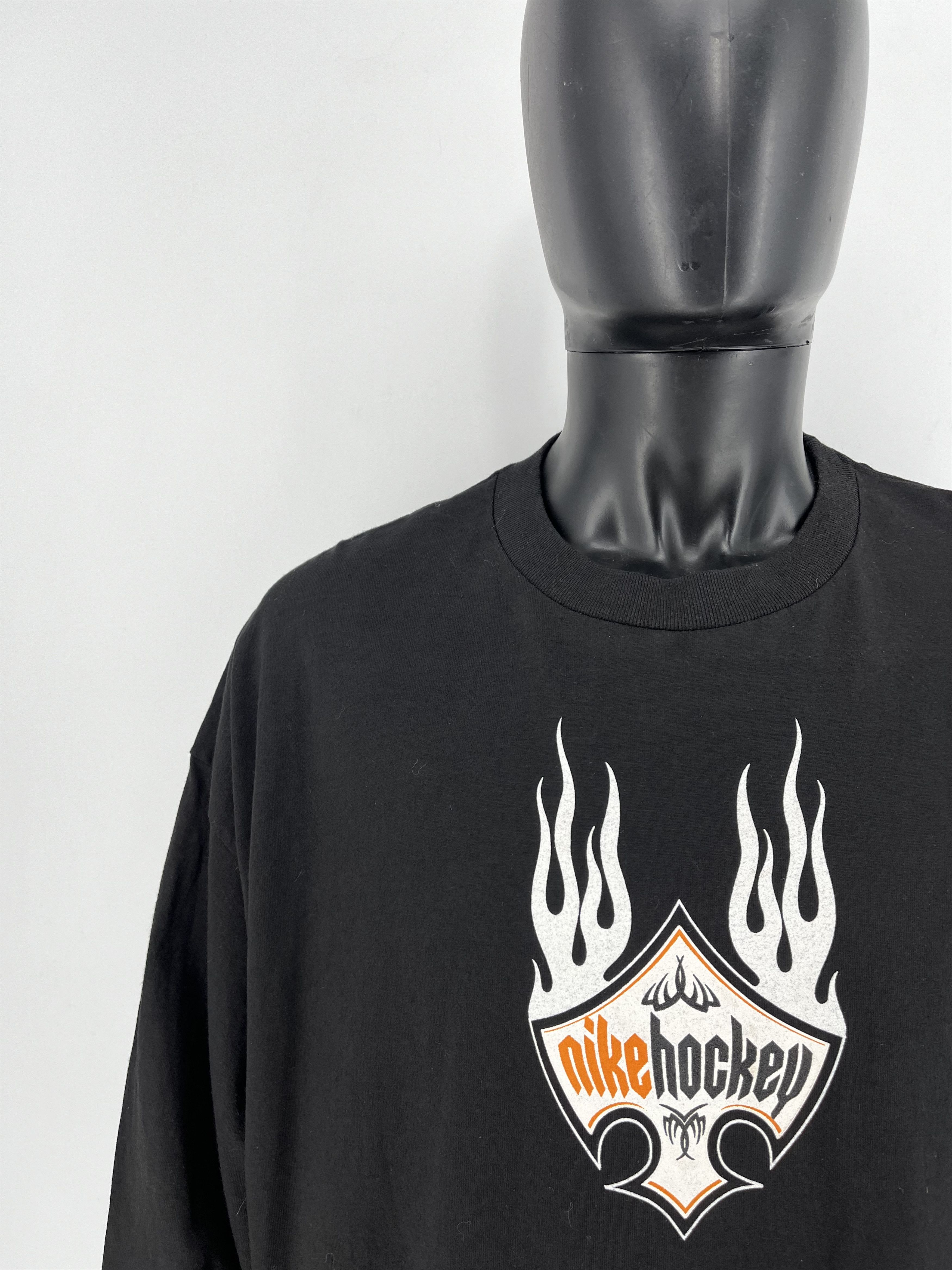 Nike Vintage Y2k Washed Black Nike Hockey Emblem Sweatshirts Size US XXL / EU 58 / 5 - 6 Thumbnail