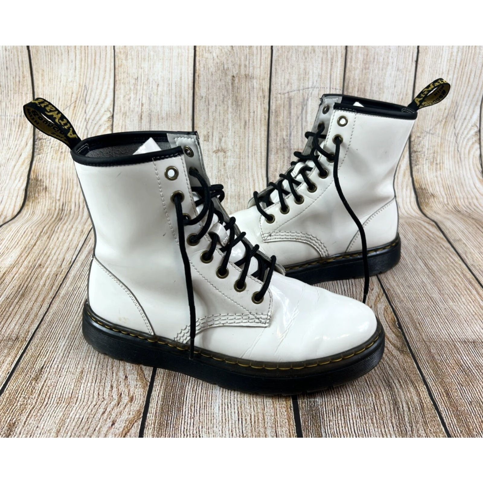 Dr. Martens VINTAGE Dr. Martens Zavala White Leather Combat Boots Air Wair Womens Boots Ankle High Leather Upper Cushioned Non-Slip Rubber Outsole Size US 7 / IT 37 - 3 Thumbnail