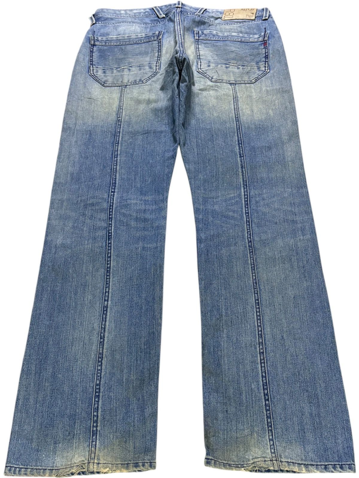 Japanese Brand Vintage Replay Button Fly Mud Wash Loose Baggy Jeans Size US 36 / EU 52 - 2 Thumbnail