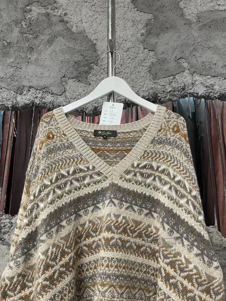 Loro Piana Loro Piana Patterned V-Neck Sweater. Size US XL / EU 56 / 4 - 3 Thumbnail
