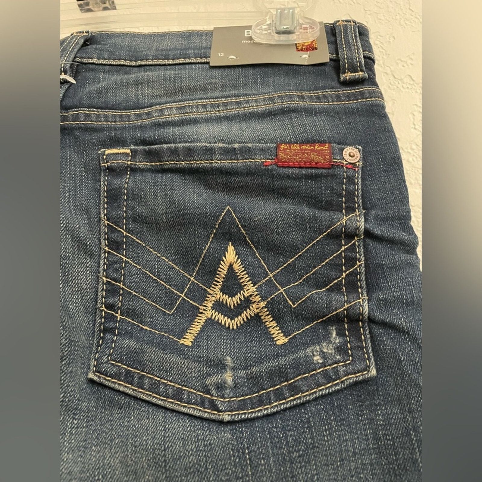 7 For All Mankind 7 For All Mankind Brett Dark Distressed Bootcut Jeans Boy 12 Size 34" / US 12 / IT 48 - 6 Thumbnail